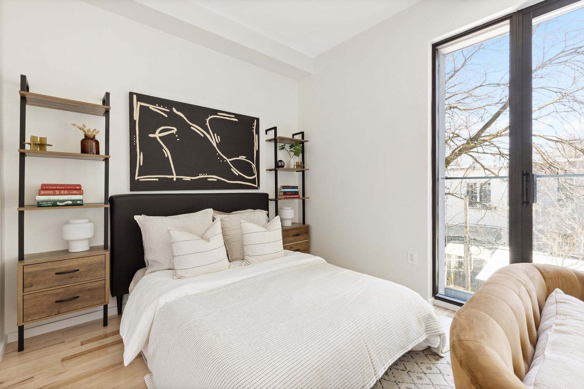 1064 Hancock Street, Unit 202