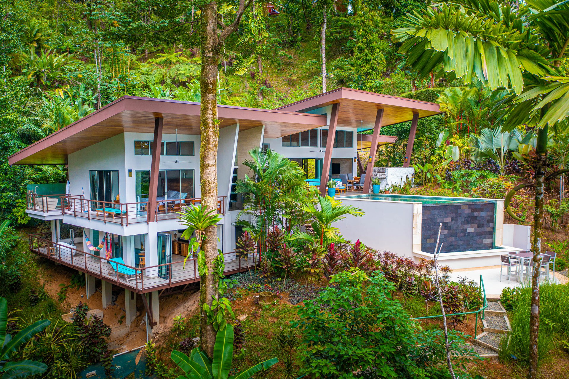 Uvita Hills Sophisticated Ocean View Elegance