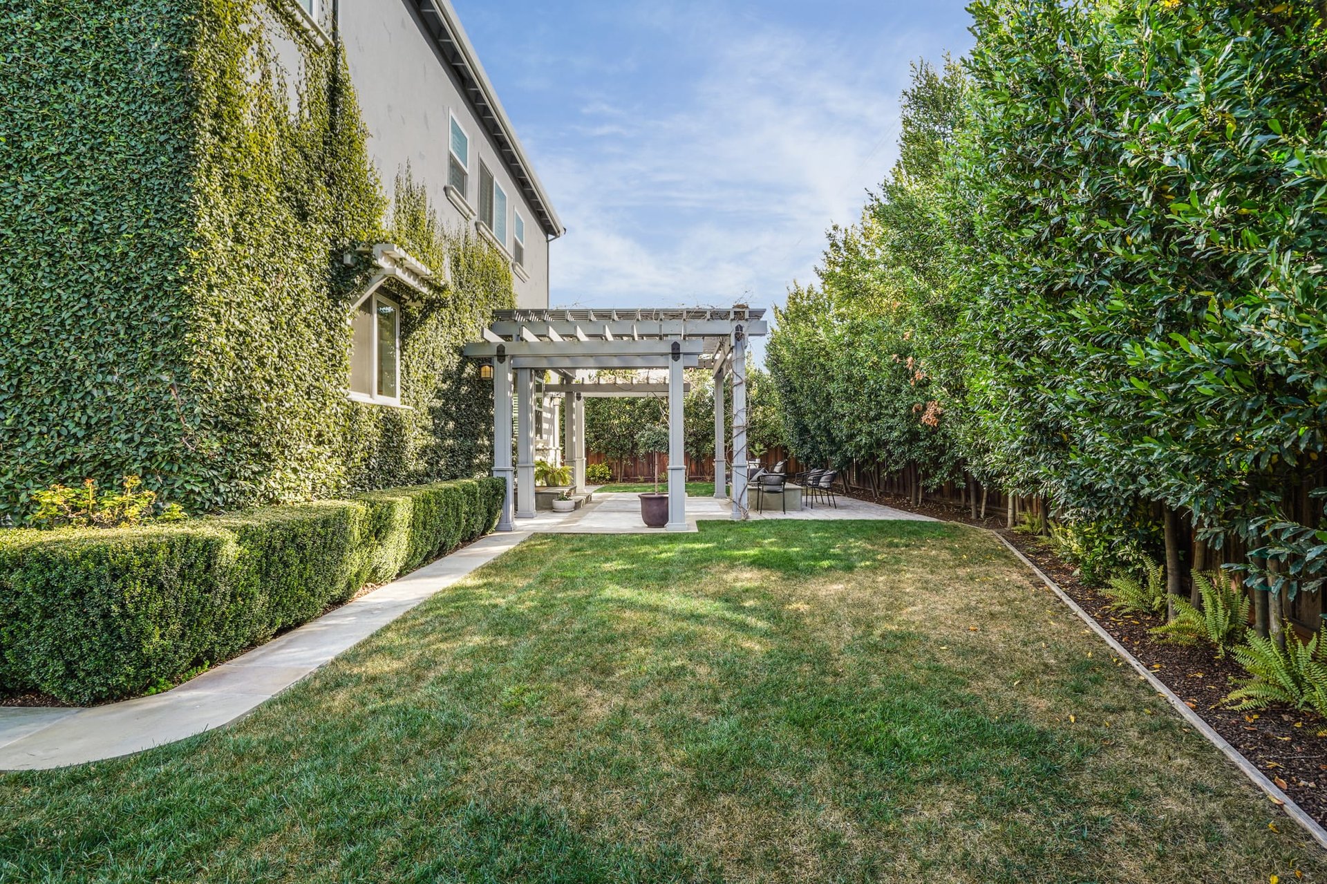 2809 Gardendale Drive
