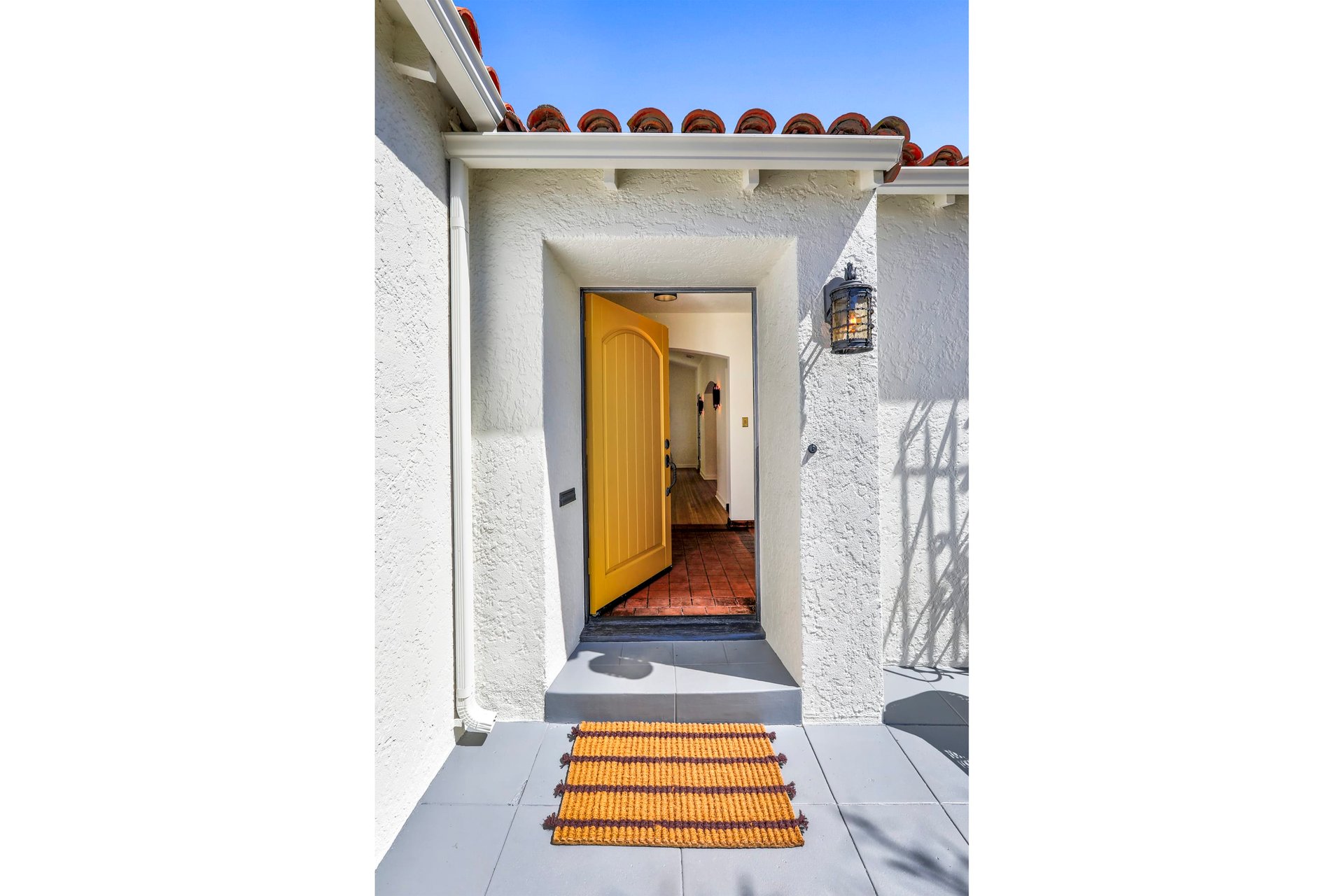  2314 Moreno Dr