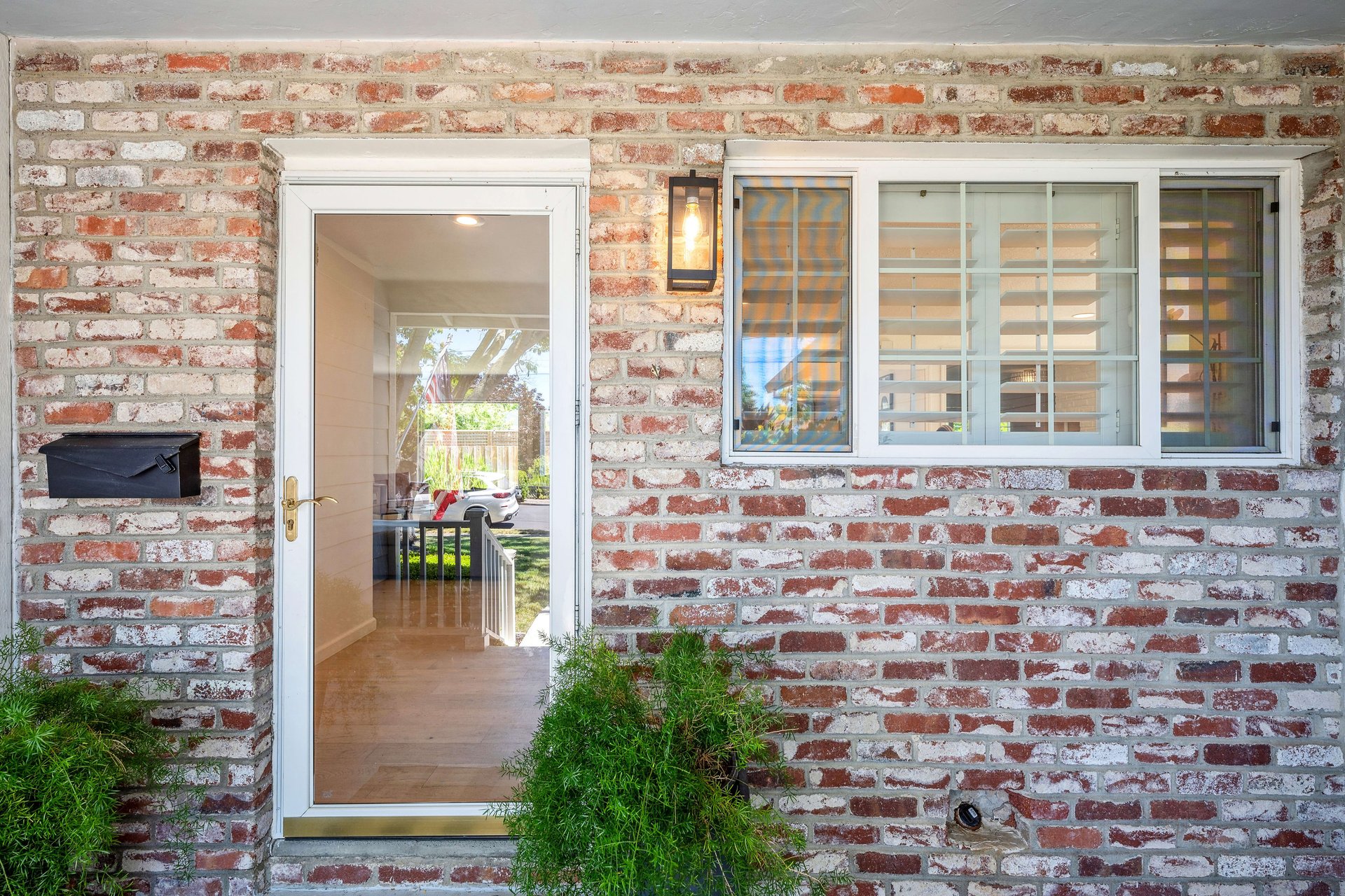 144 Lowell Ave.