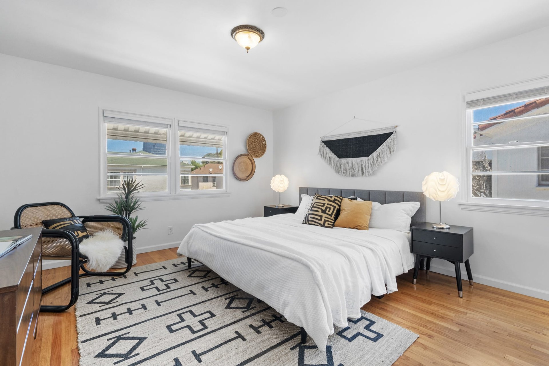 Pristine & Historic Trophy Duplex in Prime Miracle Mile