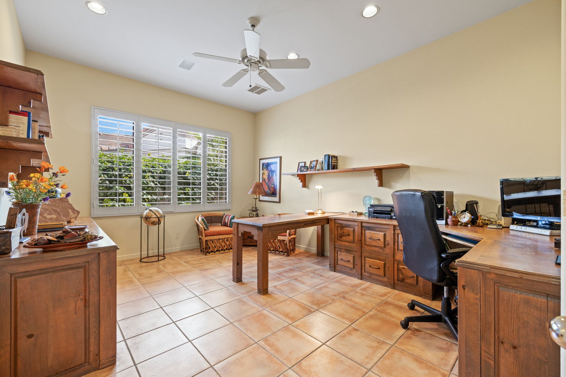 448 White Horse Trail 