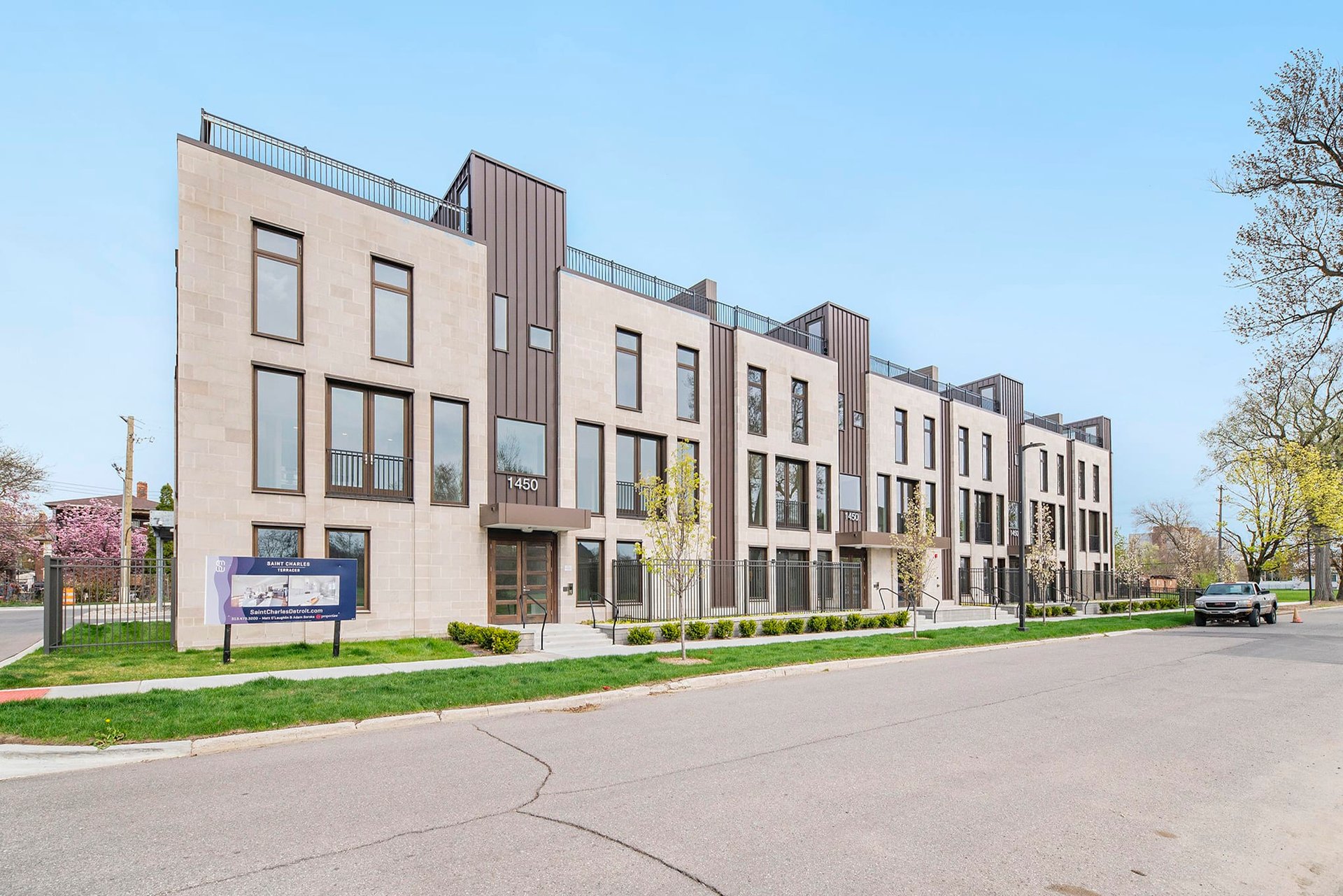 1454 Townsend St, #33