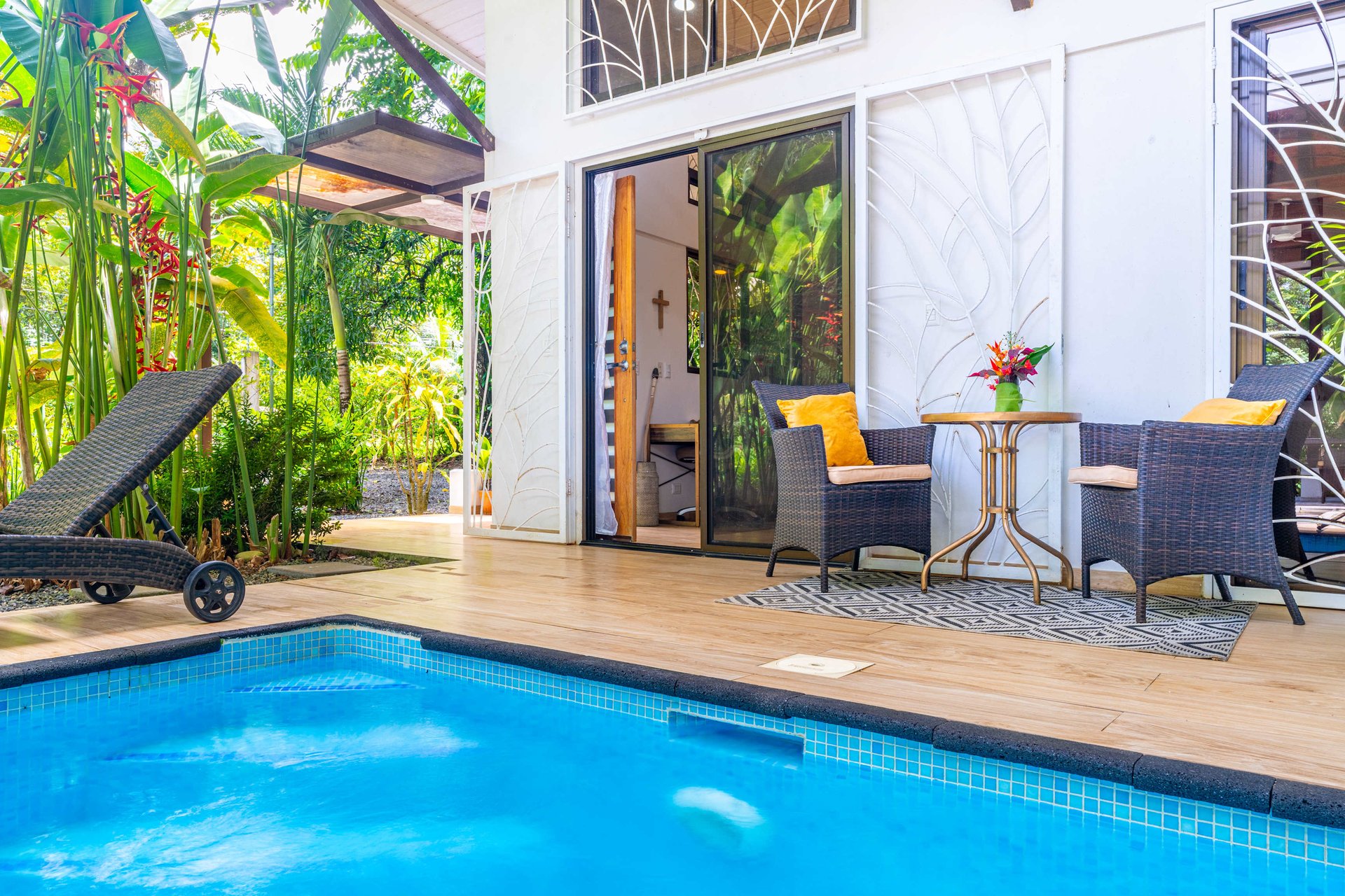 Tropical Tiny House + Pool + Proven Rental