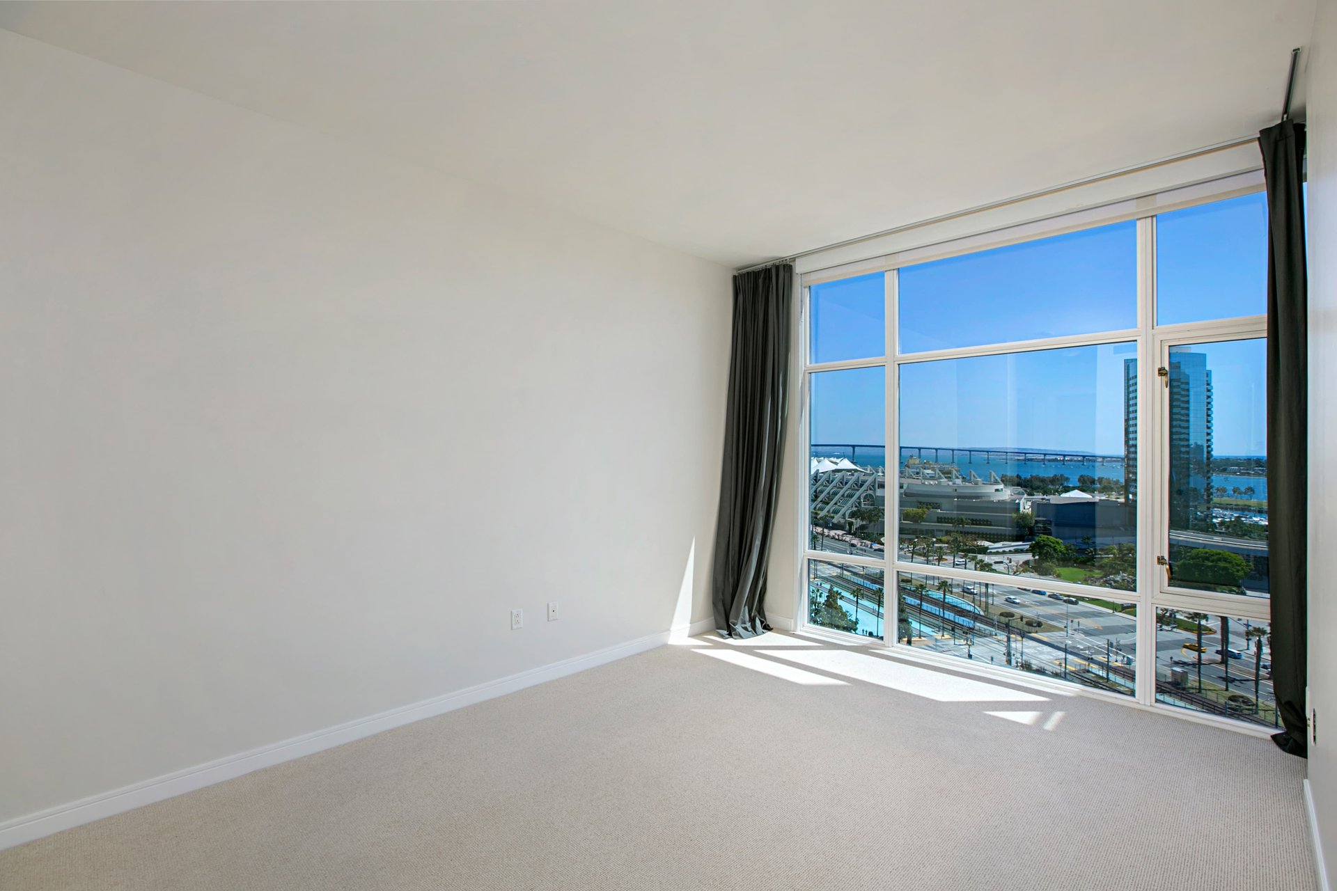 550 Front St #1208