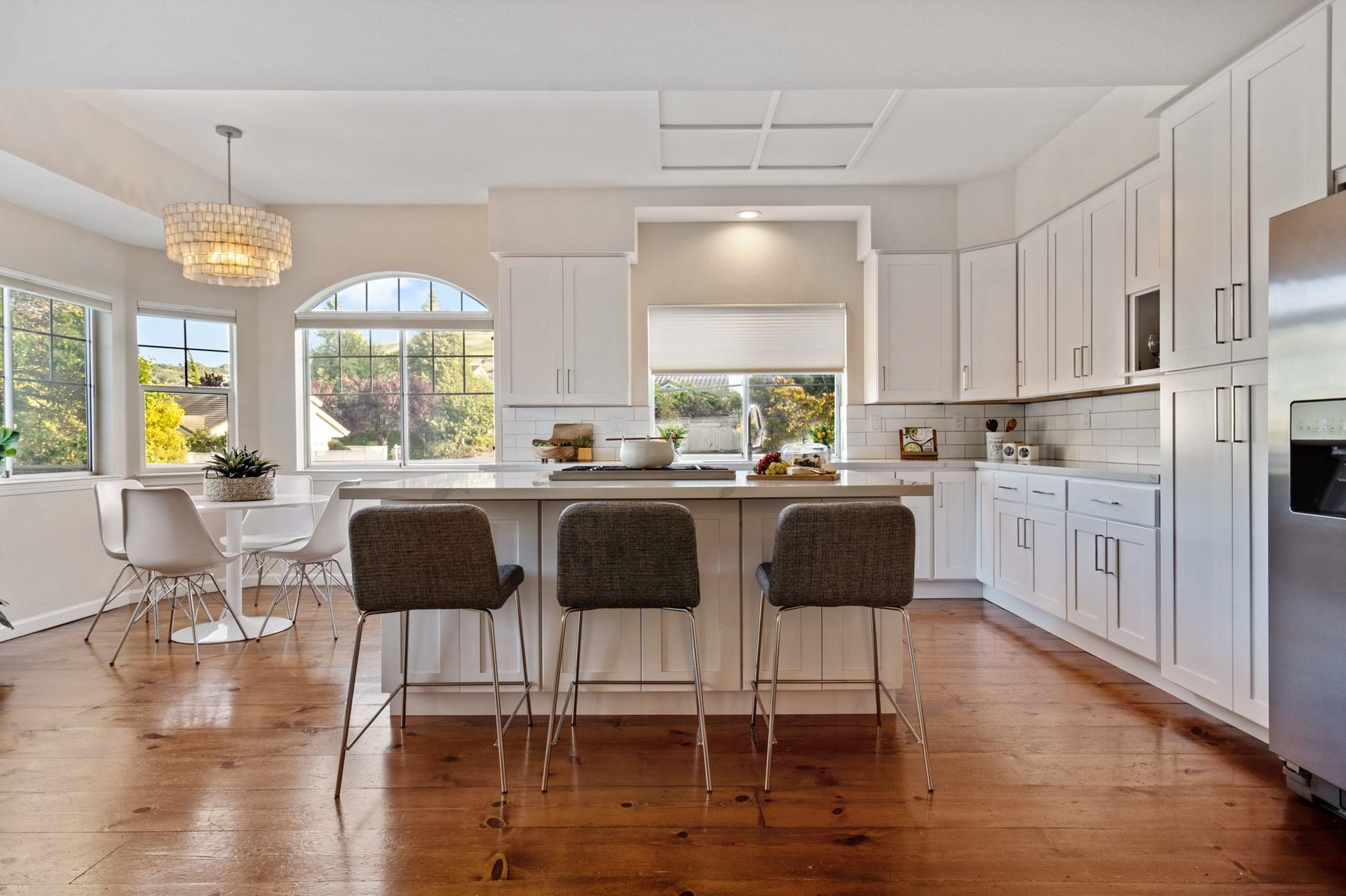182 Windsor Dr