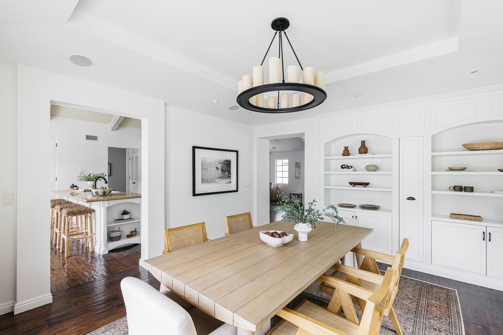 A Lovely Single Level Traditional in Hollywood Hills