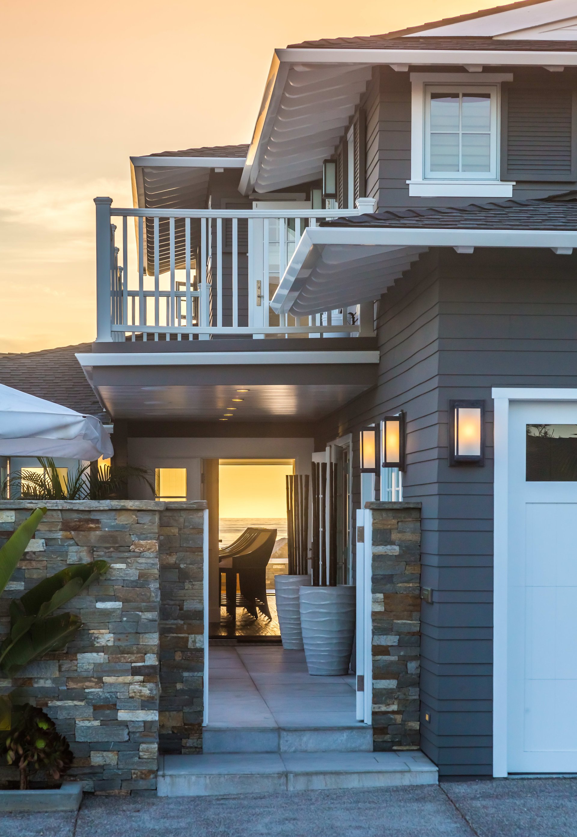 ON THE SAND, OCEANFRONT IN DEL MAR