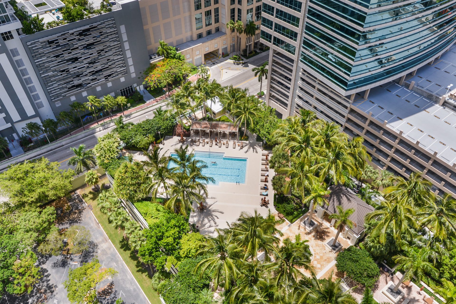 347 N New River Dr E Unit: 2707