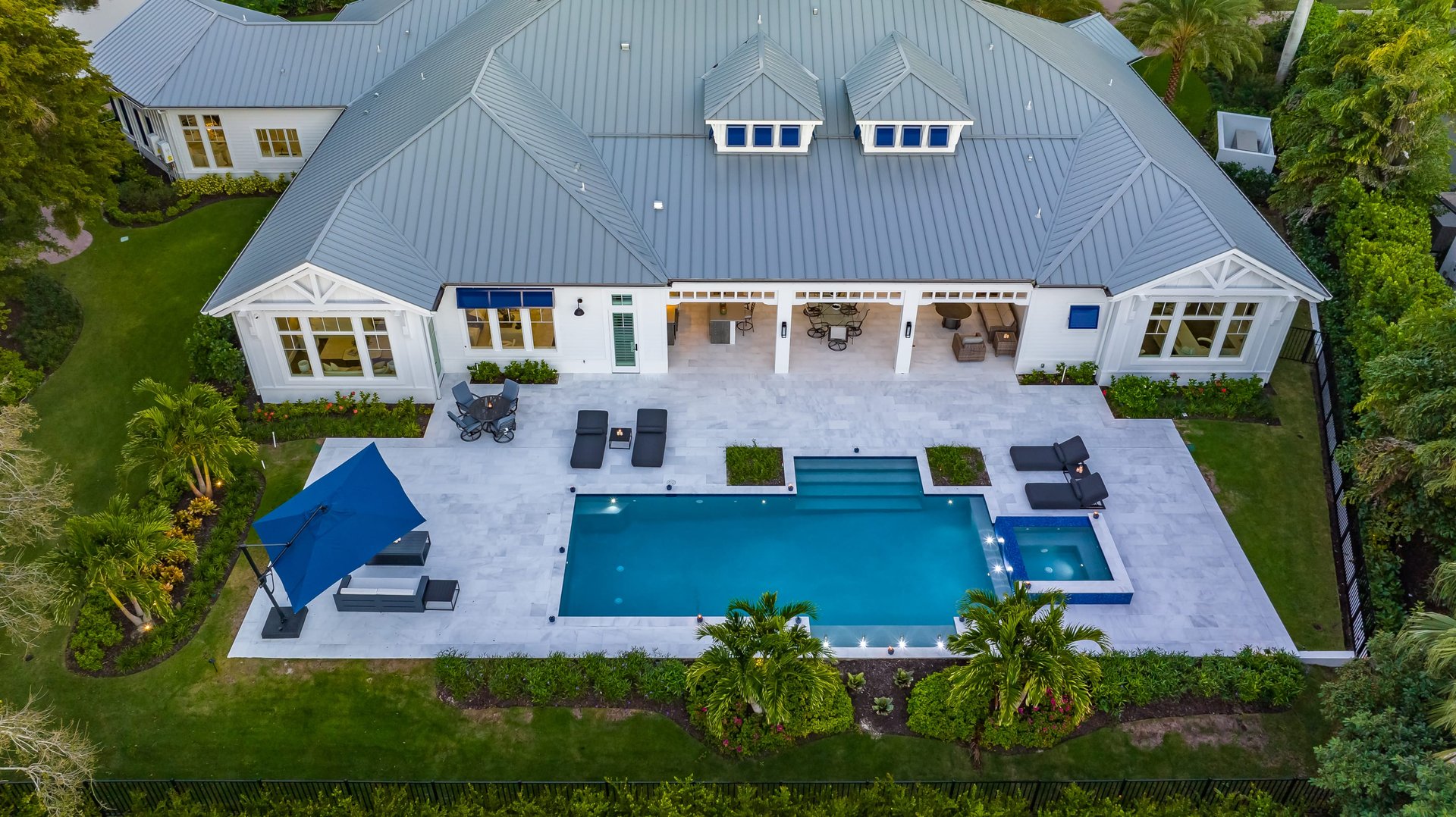 PELICAN BAY