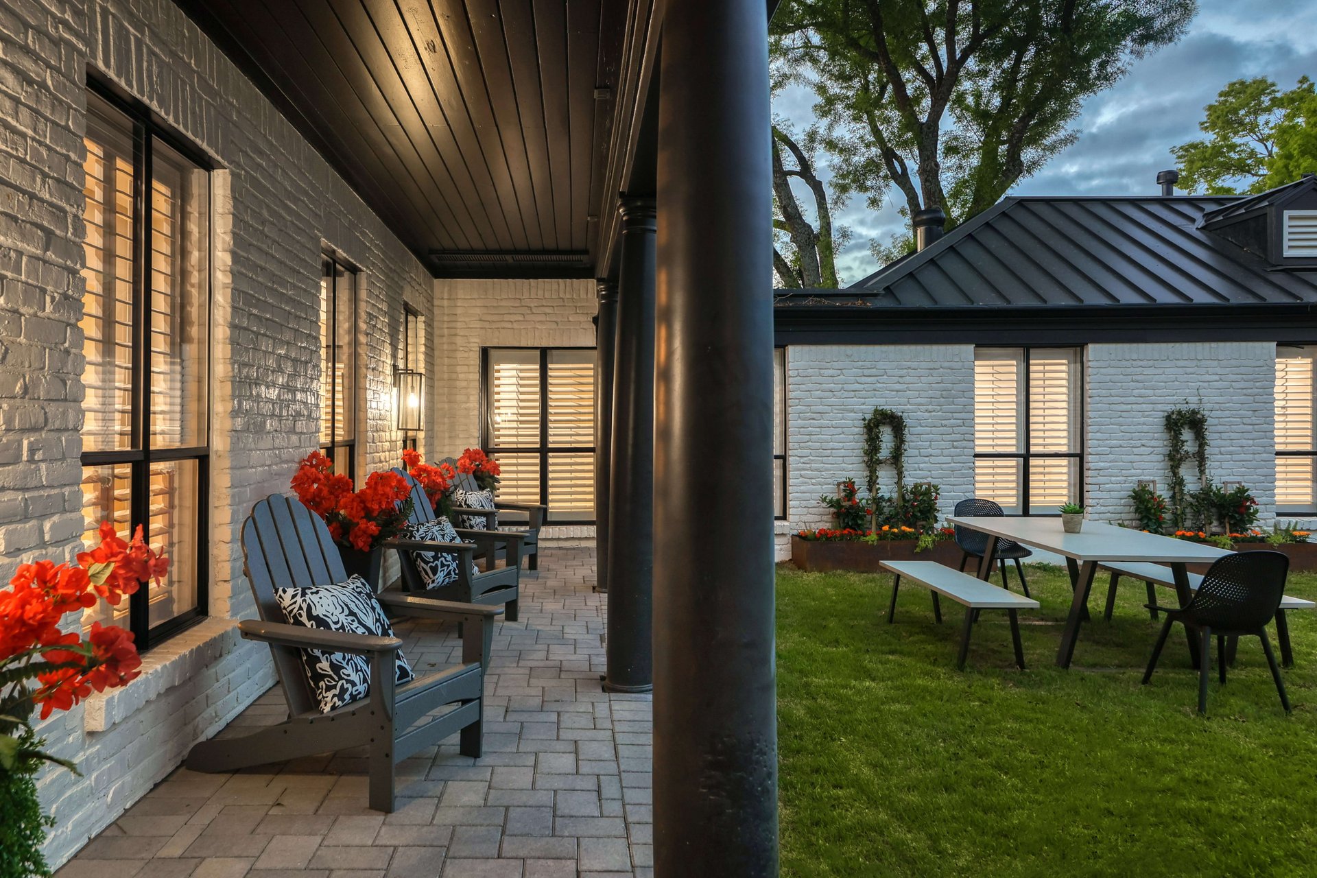 4303 Cat Mountain Drive