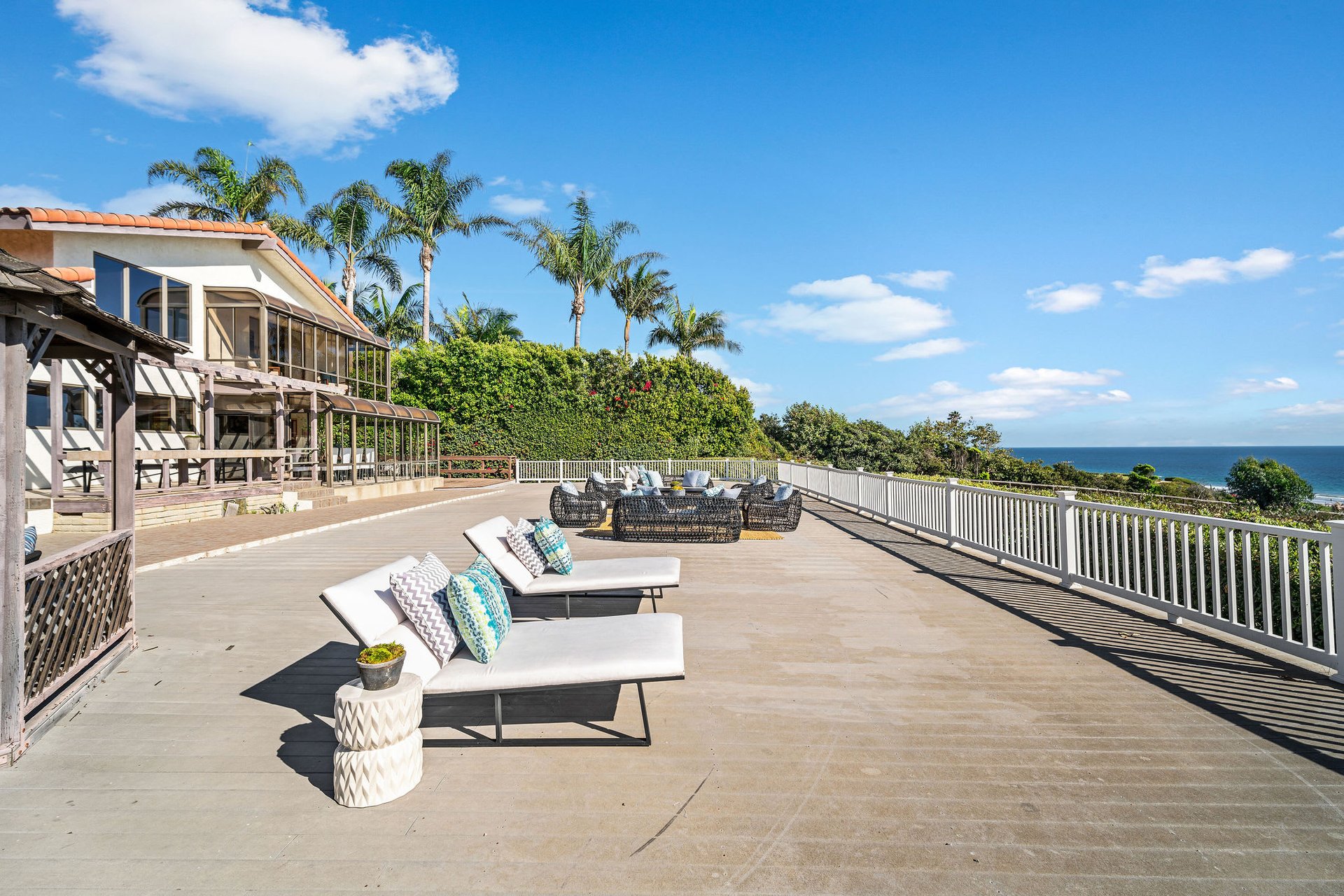 6353 Malibu Park Ln, Malibu