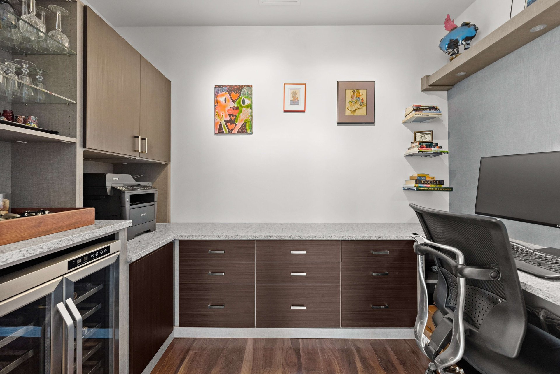 200 Congress Ave #21E