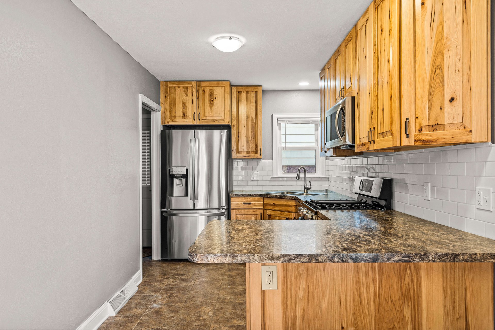 Renovated Bay View Colonial