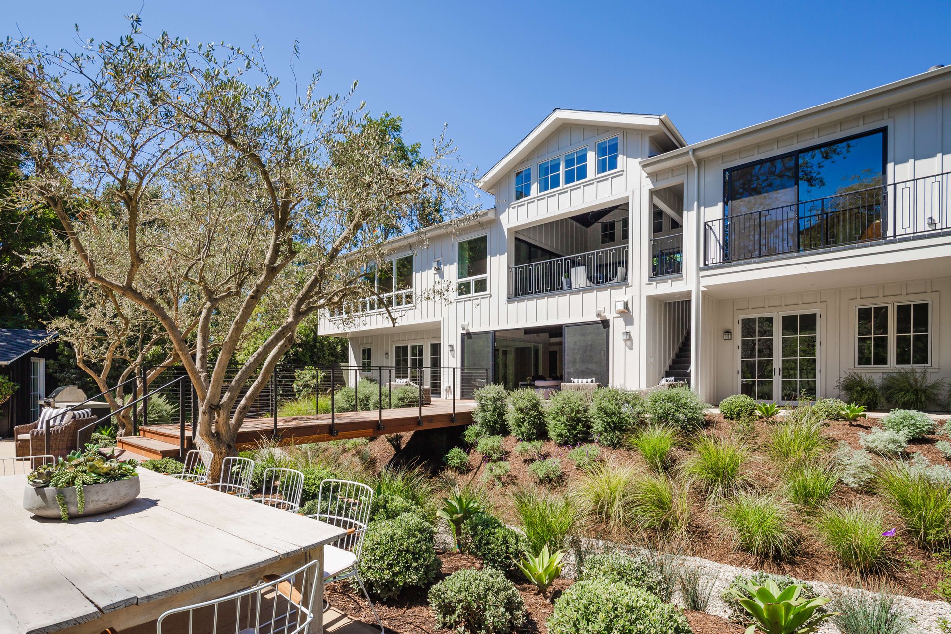 280 S Canyon View Dr. 