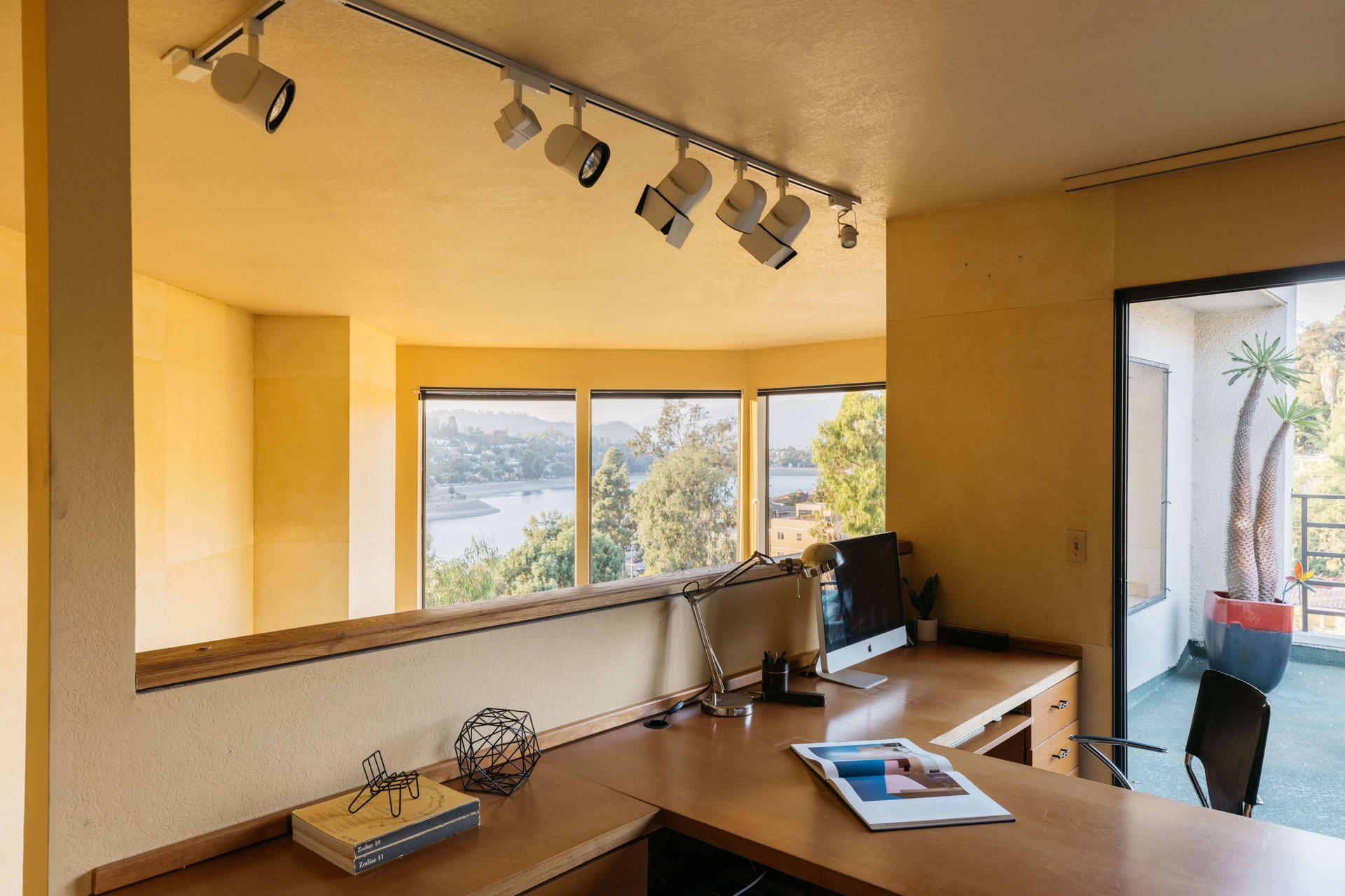 Silver Lake’s Crown Jewel Penthouse Unit 