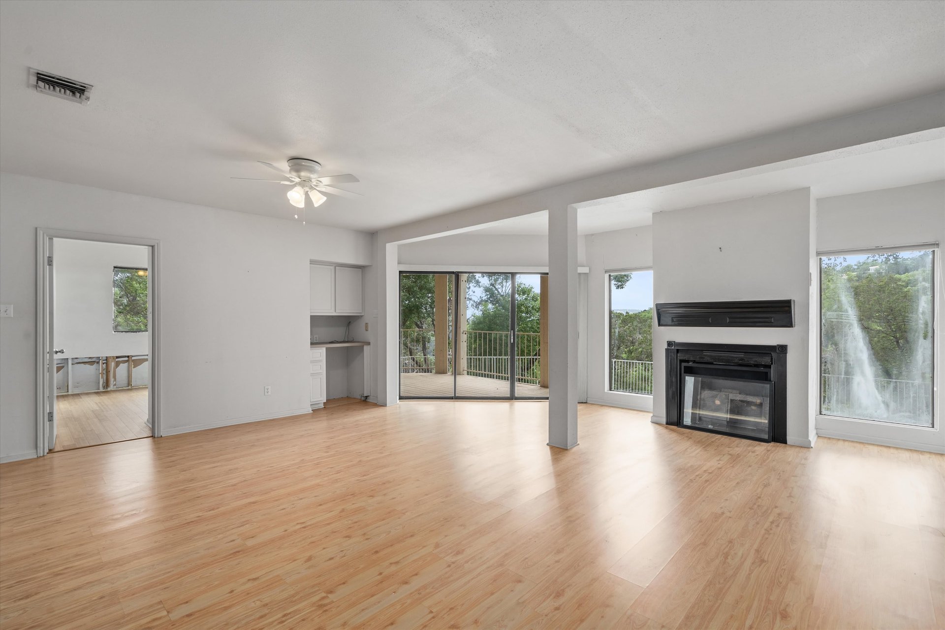 4207 Canyonside Trail 