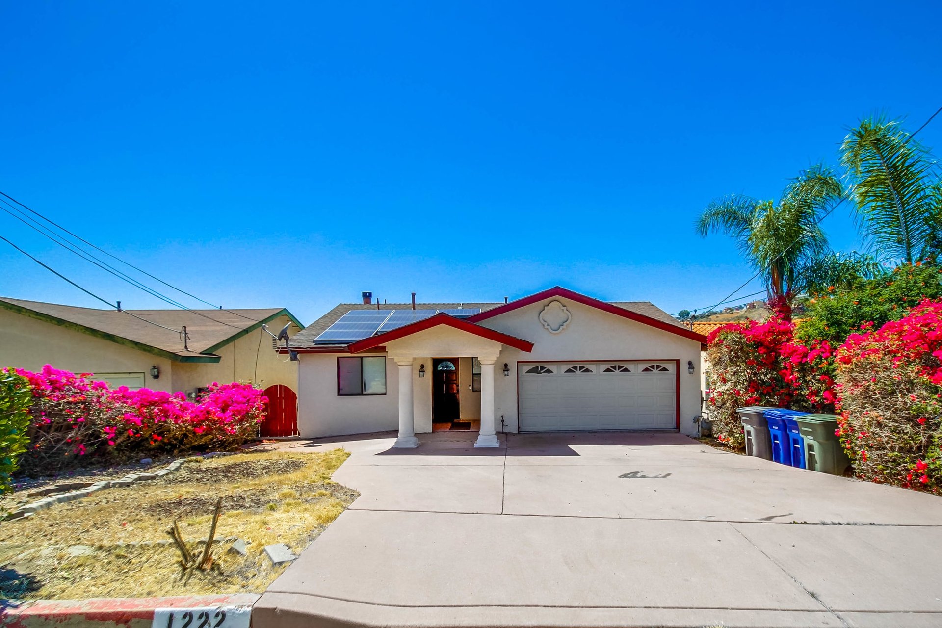 1222 La Mesa Ave