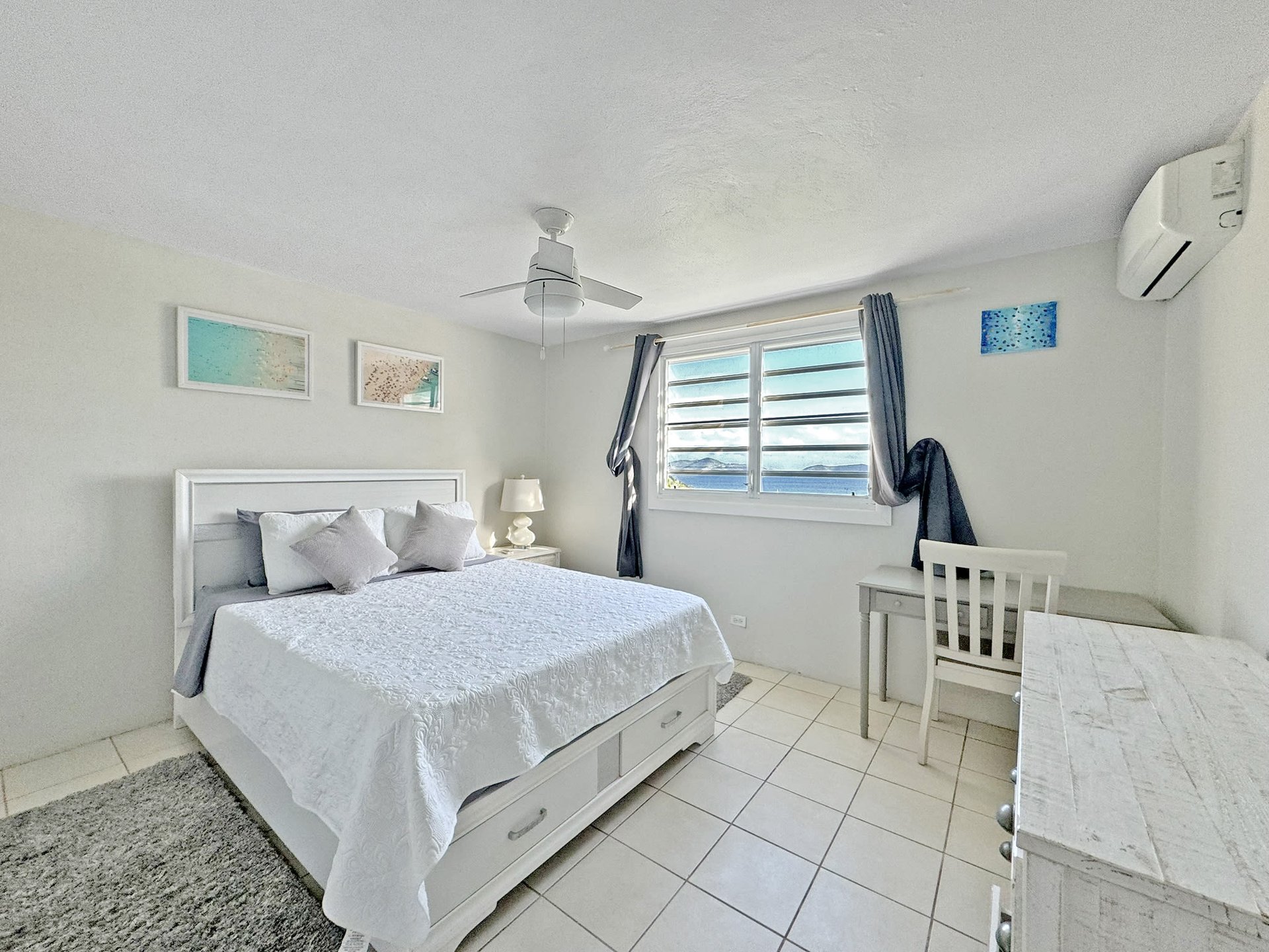 769 Romney Park 2 Bedroom Apartment