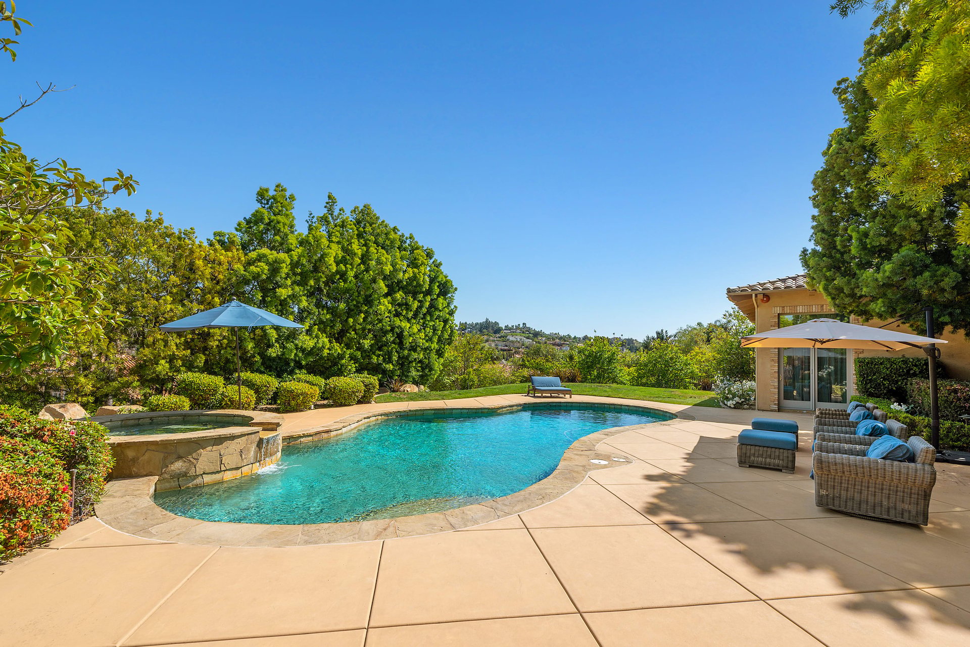 17891 OLD WINERY WAY