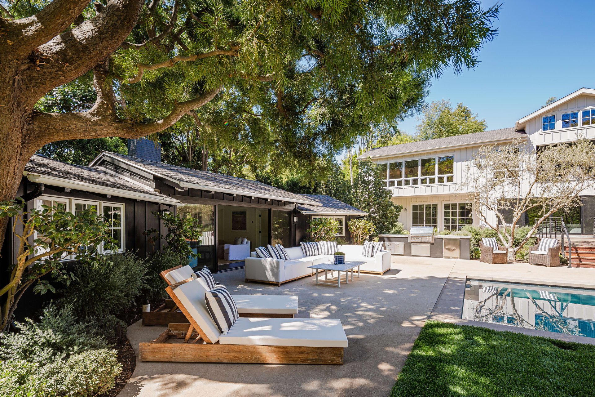 280 S Canyon View Dr. 