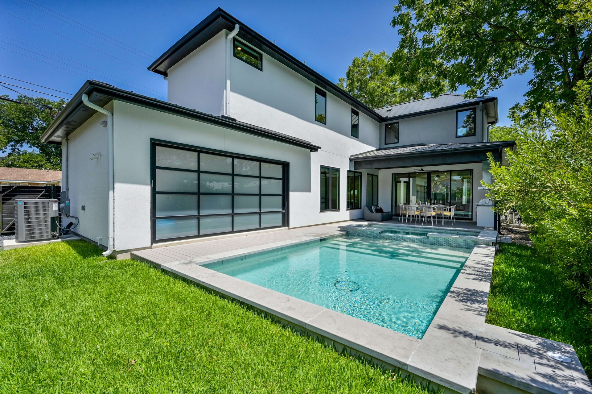 2019 Brentwood Street