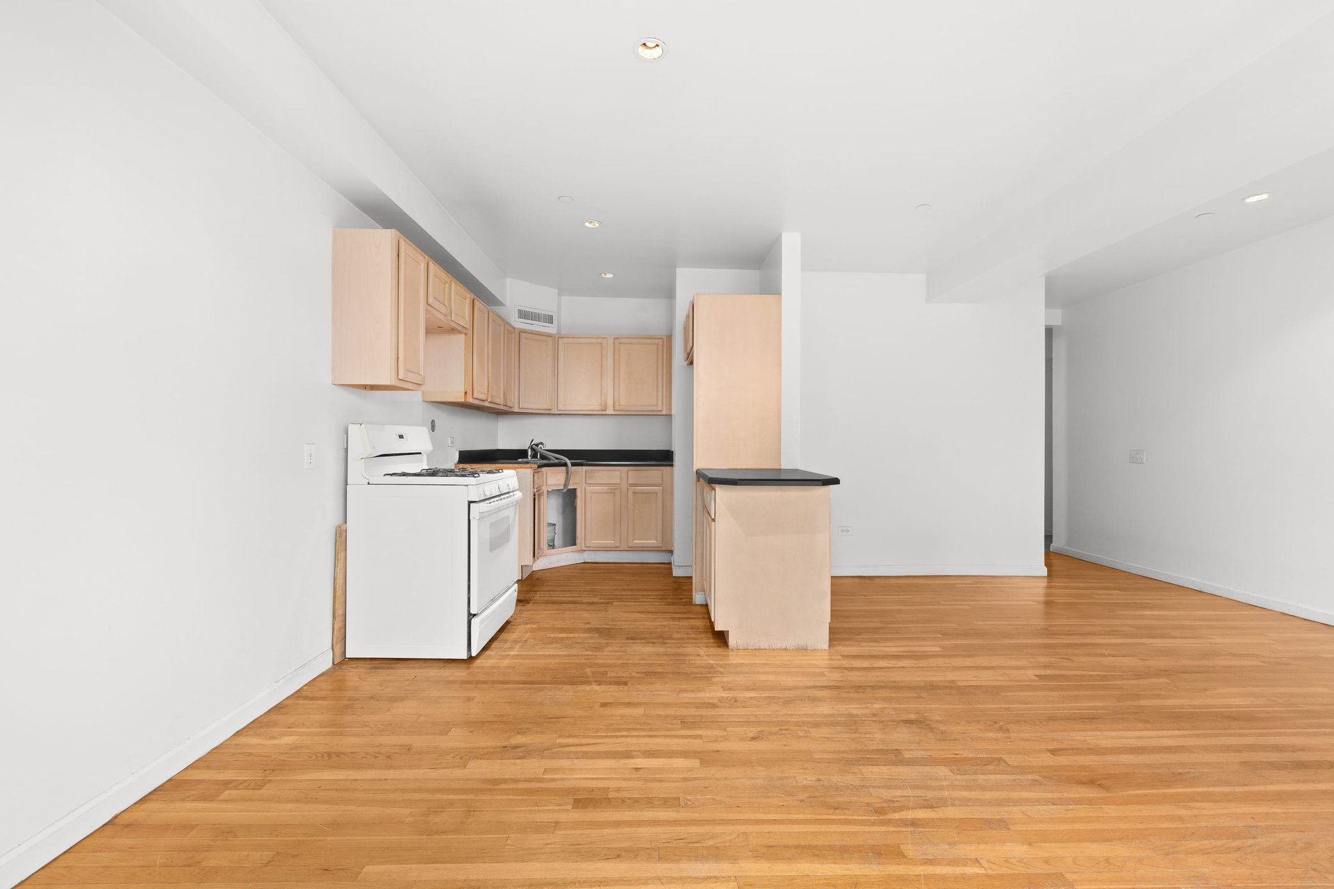 Perla Pueblo Condominium - East Village