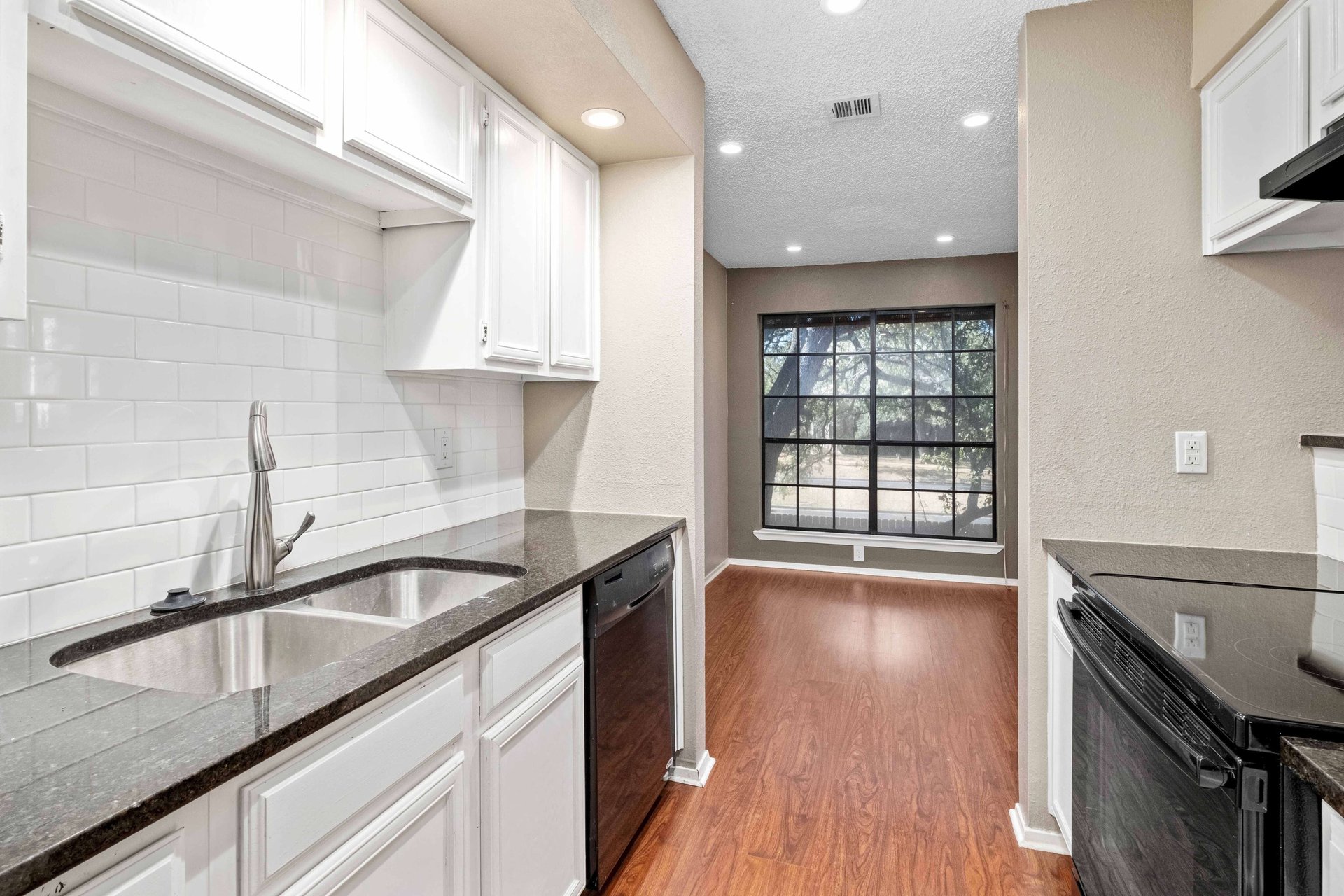 4159 Steck Ave #242