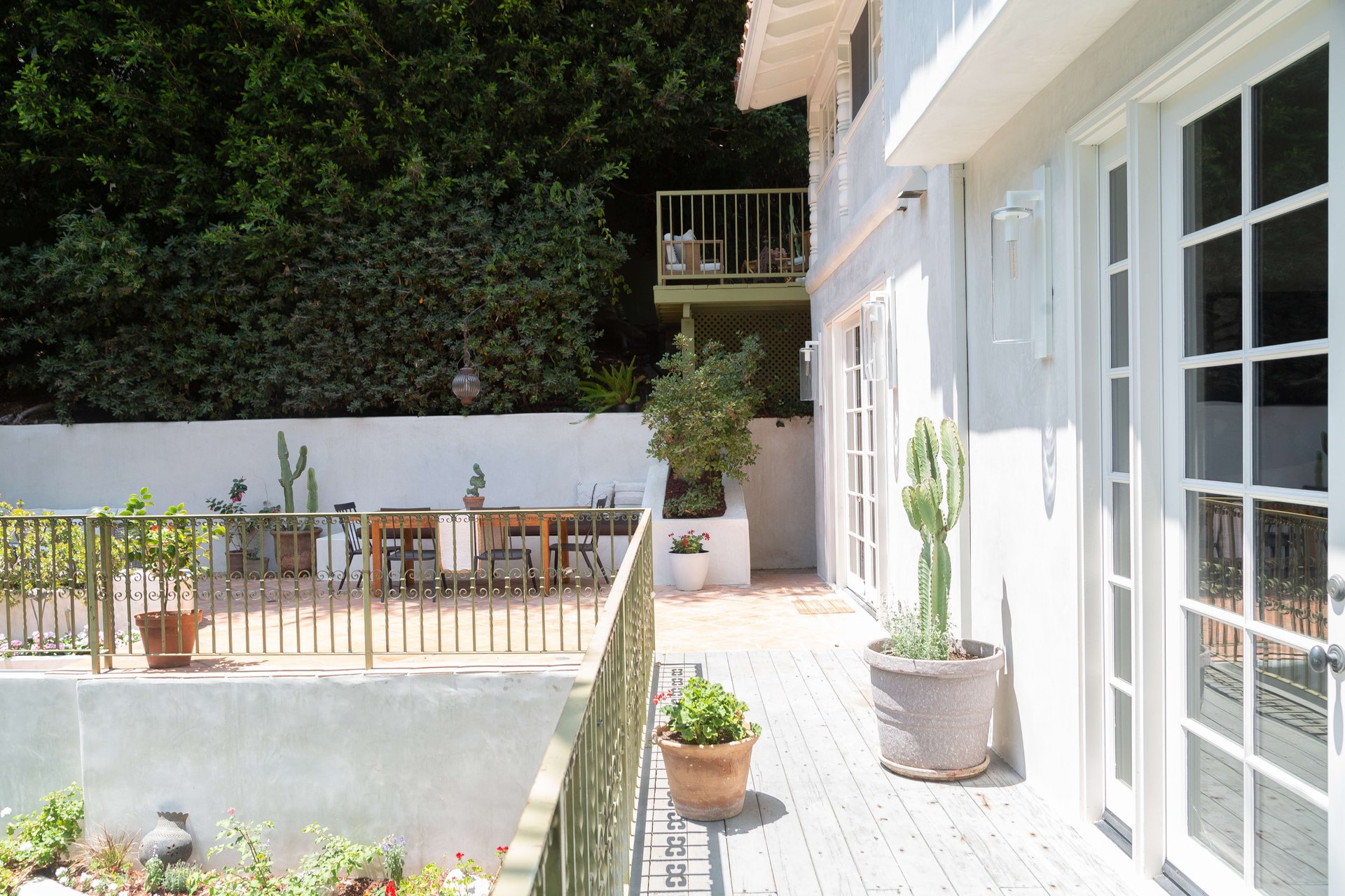 2177 Fern Dell Pl, Los Feliz