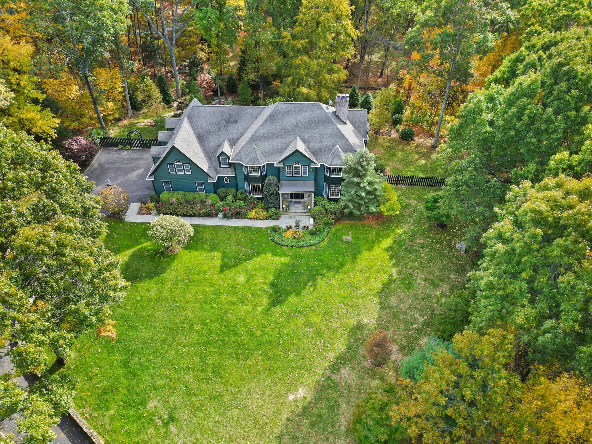 25 Spring House Road
