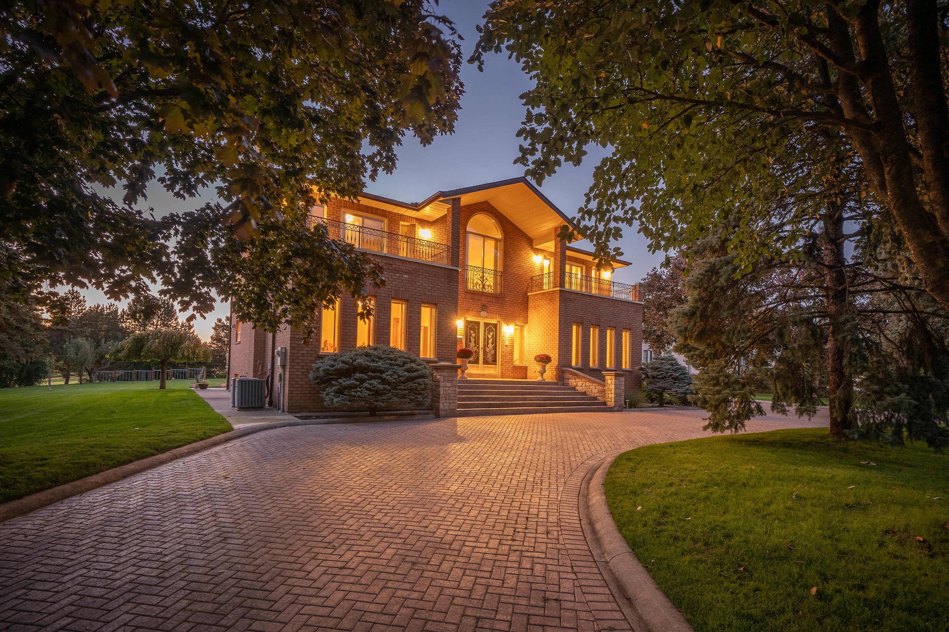 72 Balding Blvd, Vaughan Ontario (National Estates)