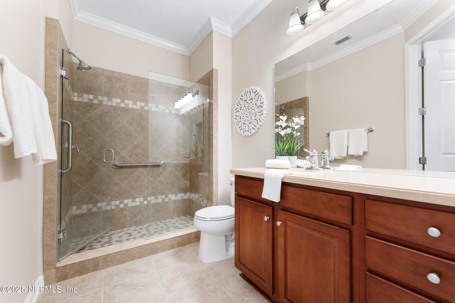 192 ORCHARD PASS Avenue 536- CORNER UNIT