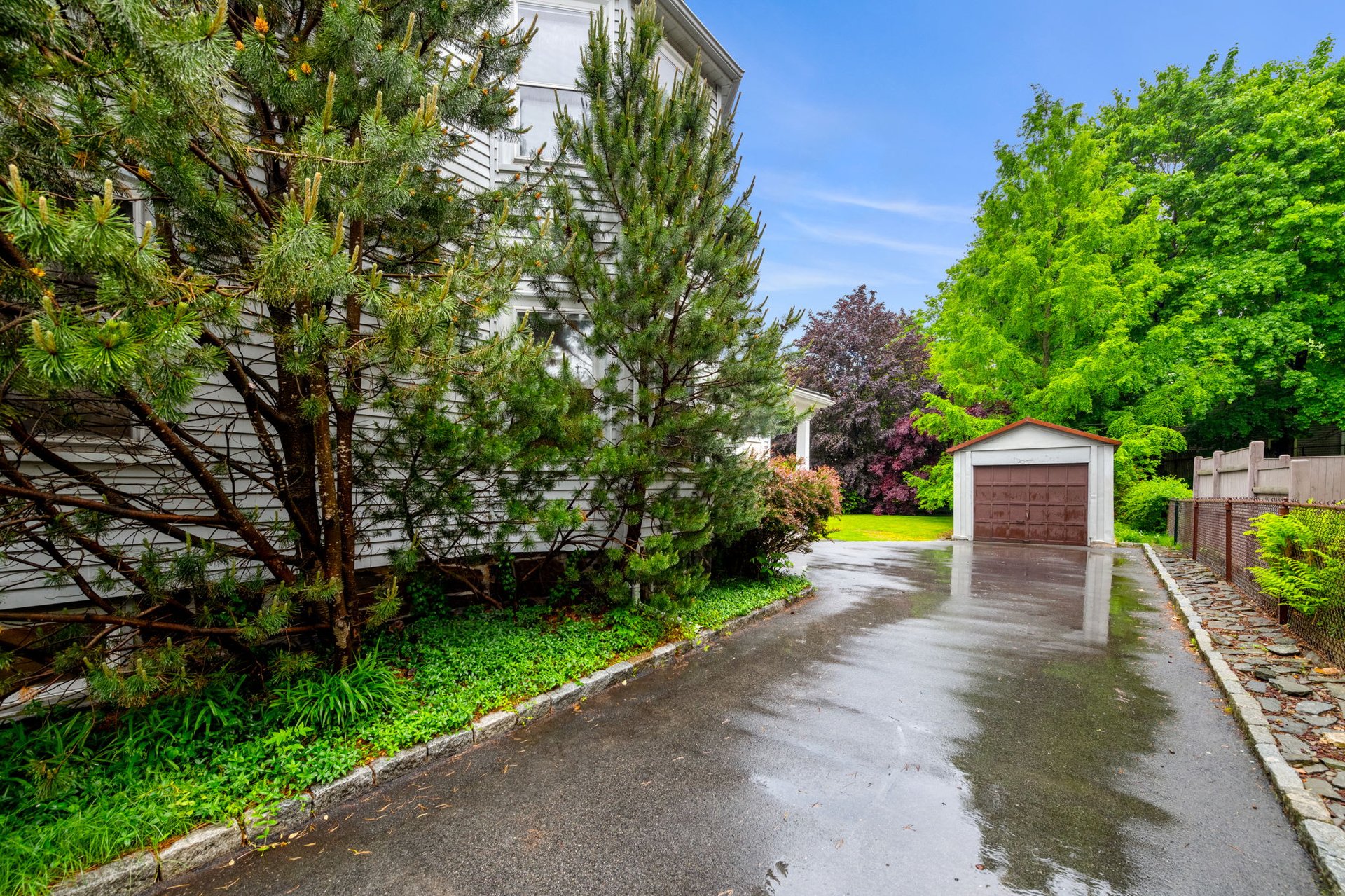 153 Lexington Ave