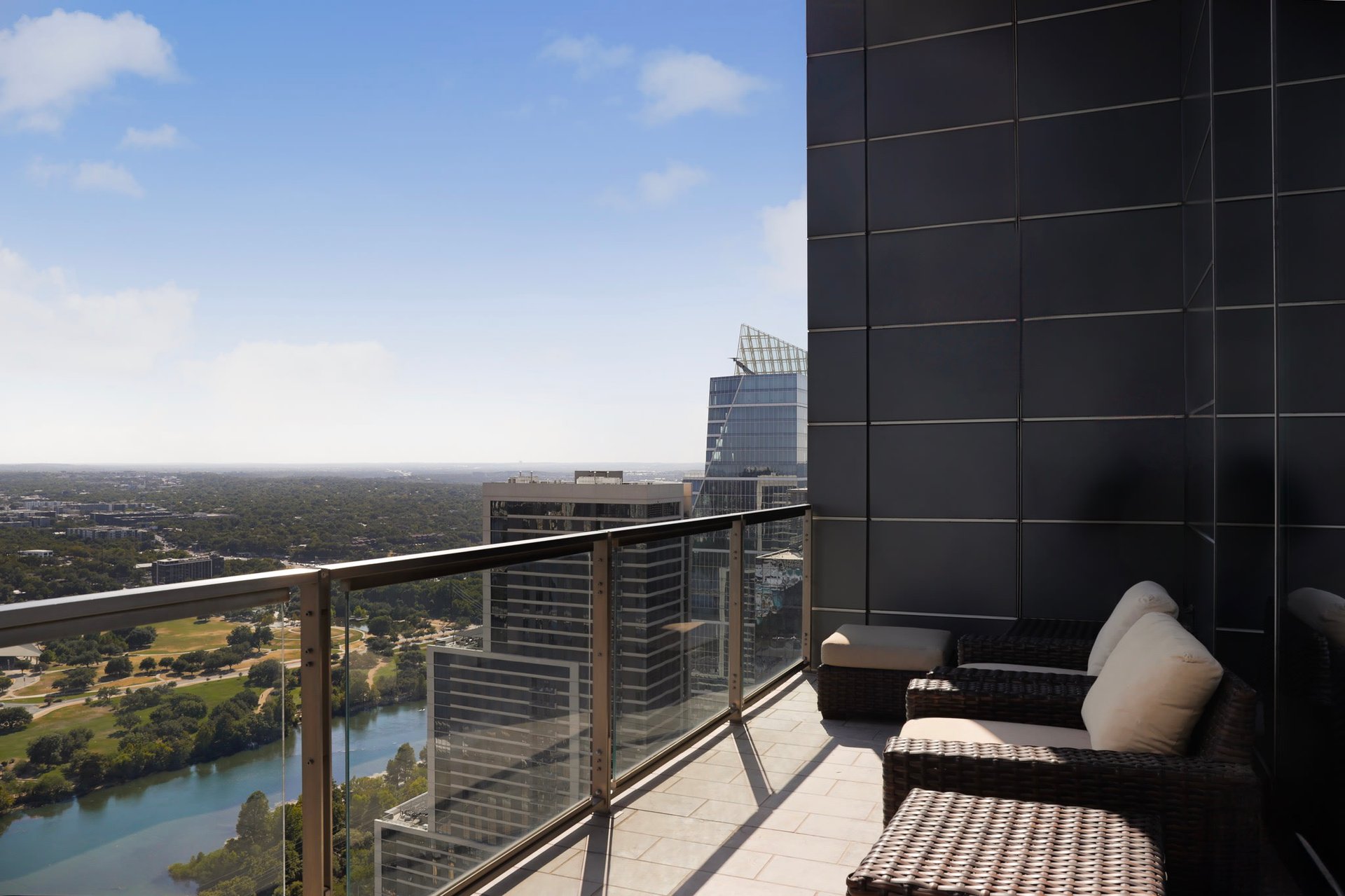 210 Lavaca St #3502