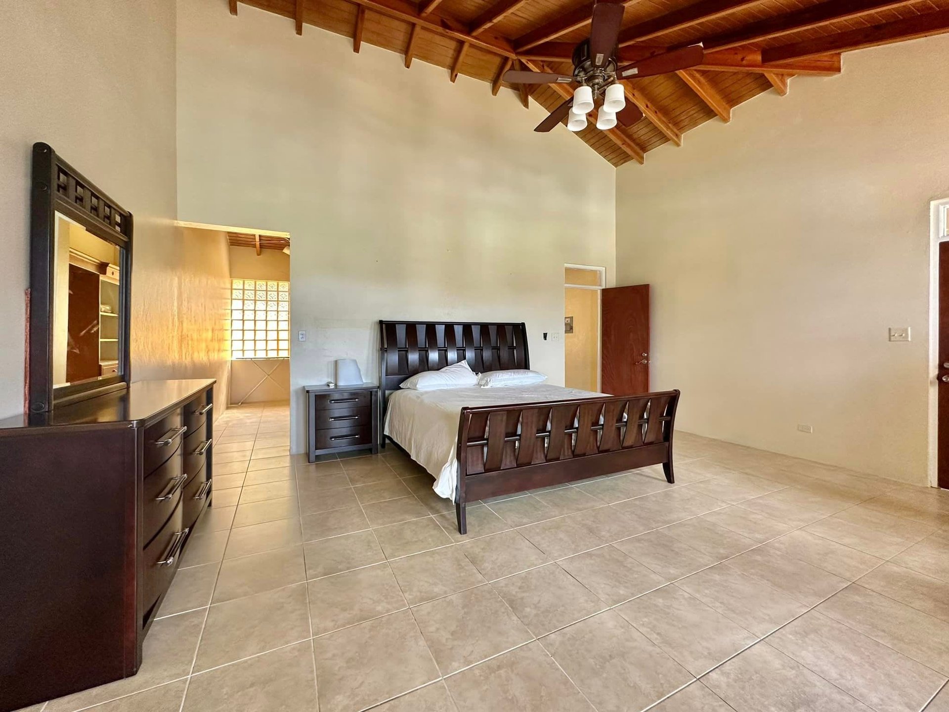 930  Threadfall 3 Bedroom Townhouse