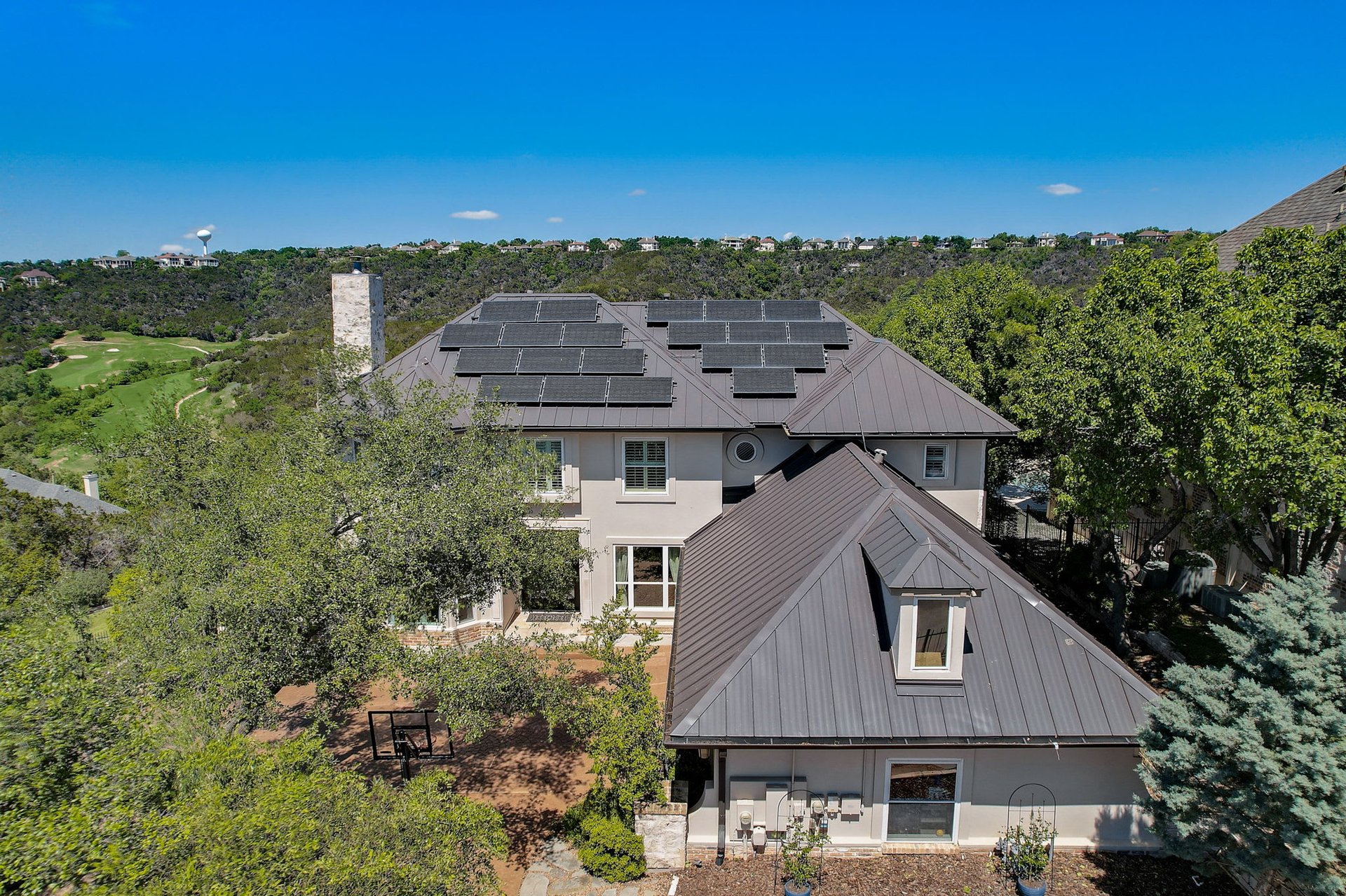 Hill Country Paradise: Luxurious 4/3 Home with Heated Pool/Spa and Spectacular Sunset Views in River Place!