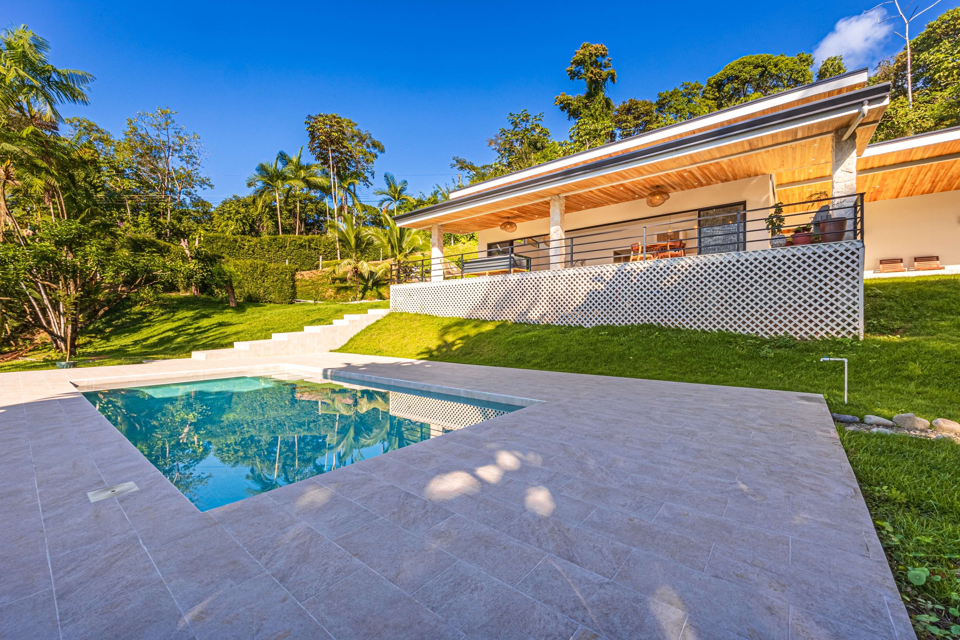 MOVE-IN READY OCEAN VIEW HOME IN CINCO VENTANAS WITH MAJESTIC RIVER ACCESS