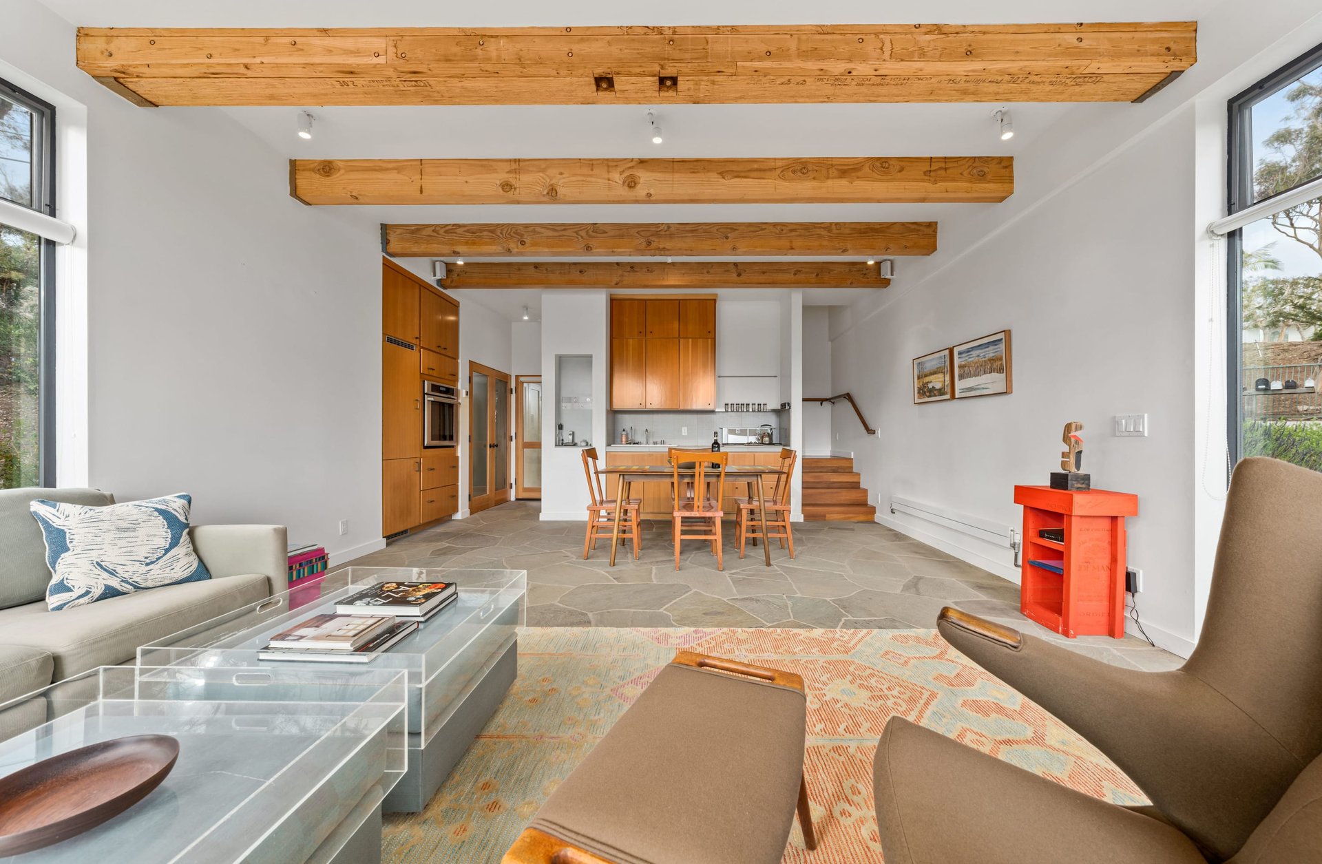 31894 Sea Level Dr, Malibu