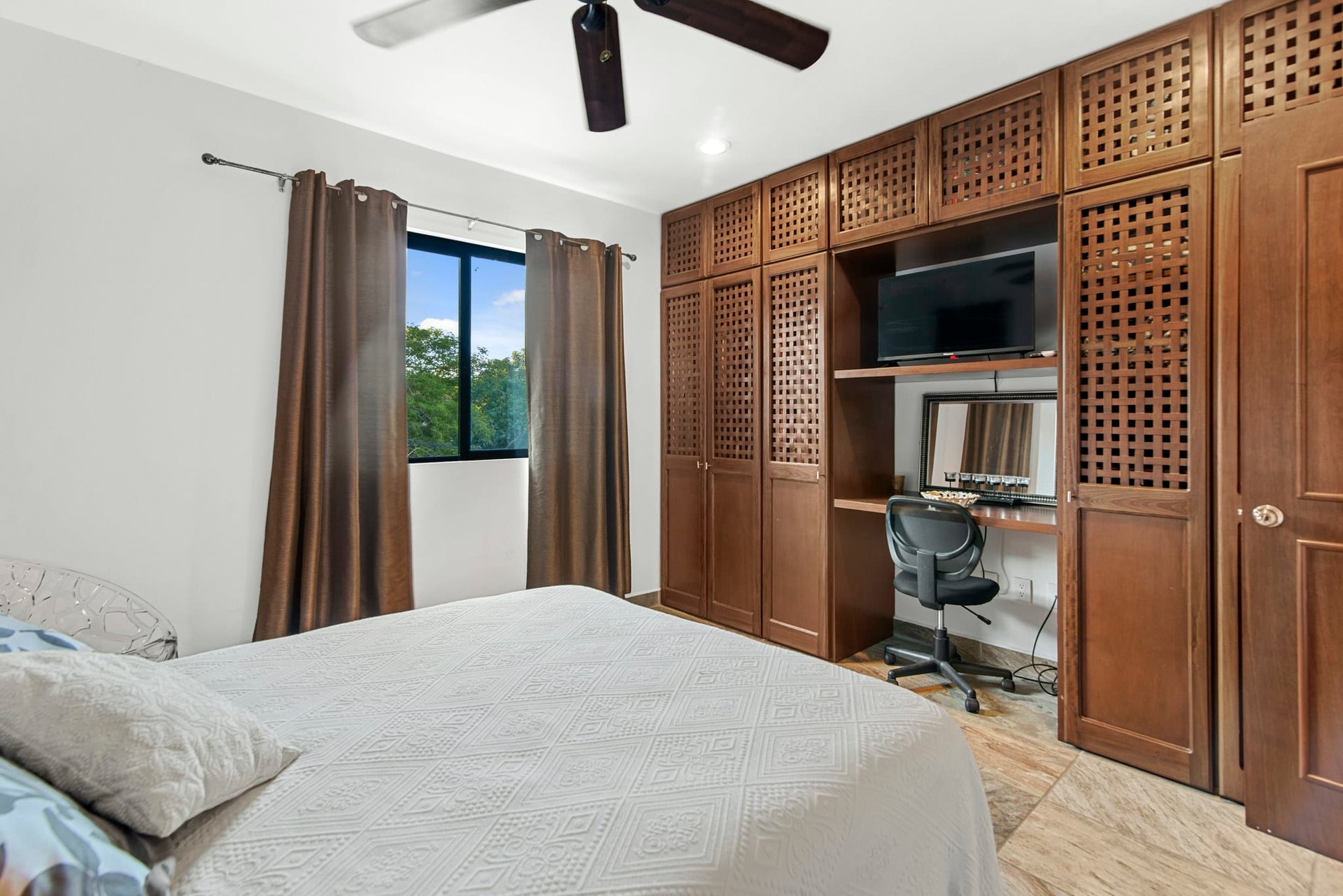  Puerto Aventuras modern 4 bedroom Villa for Sale