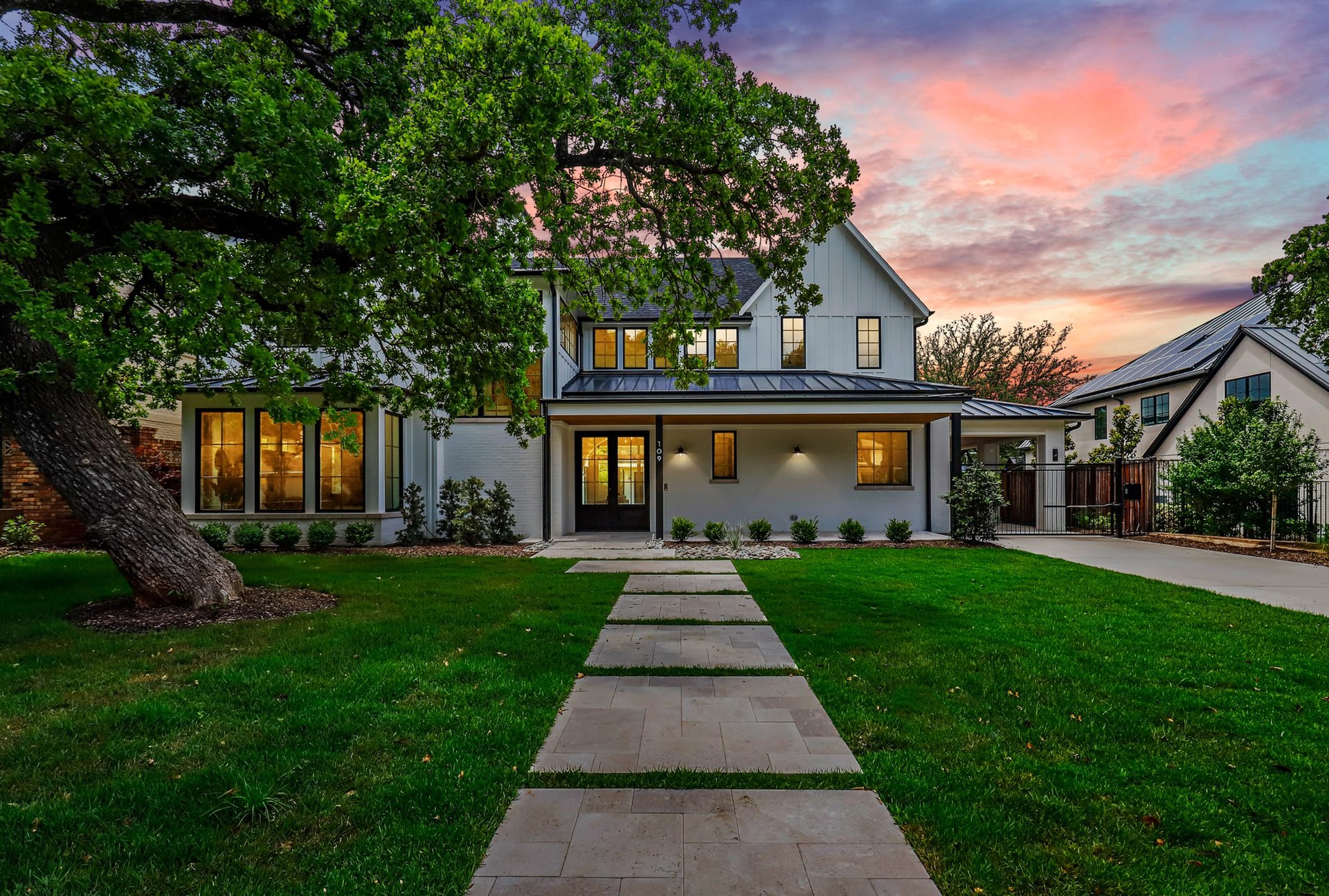 109 Crestwood