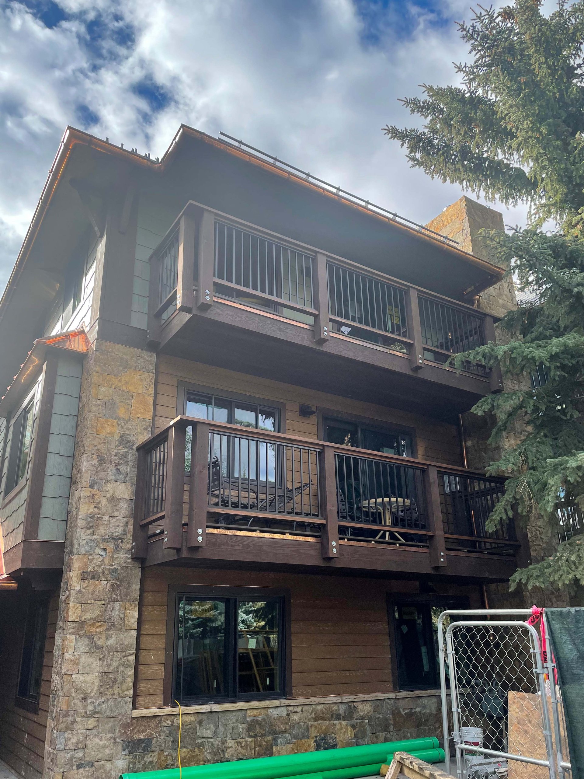 Luxury Townhome One block to Aspen Mountain