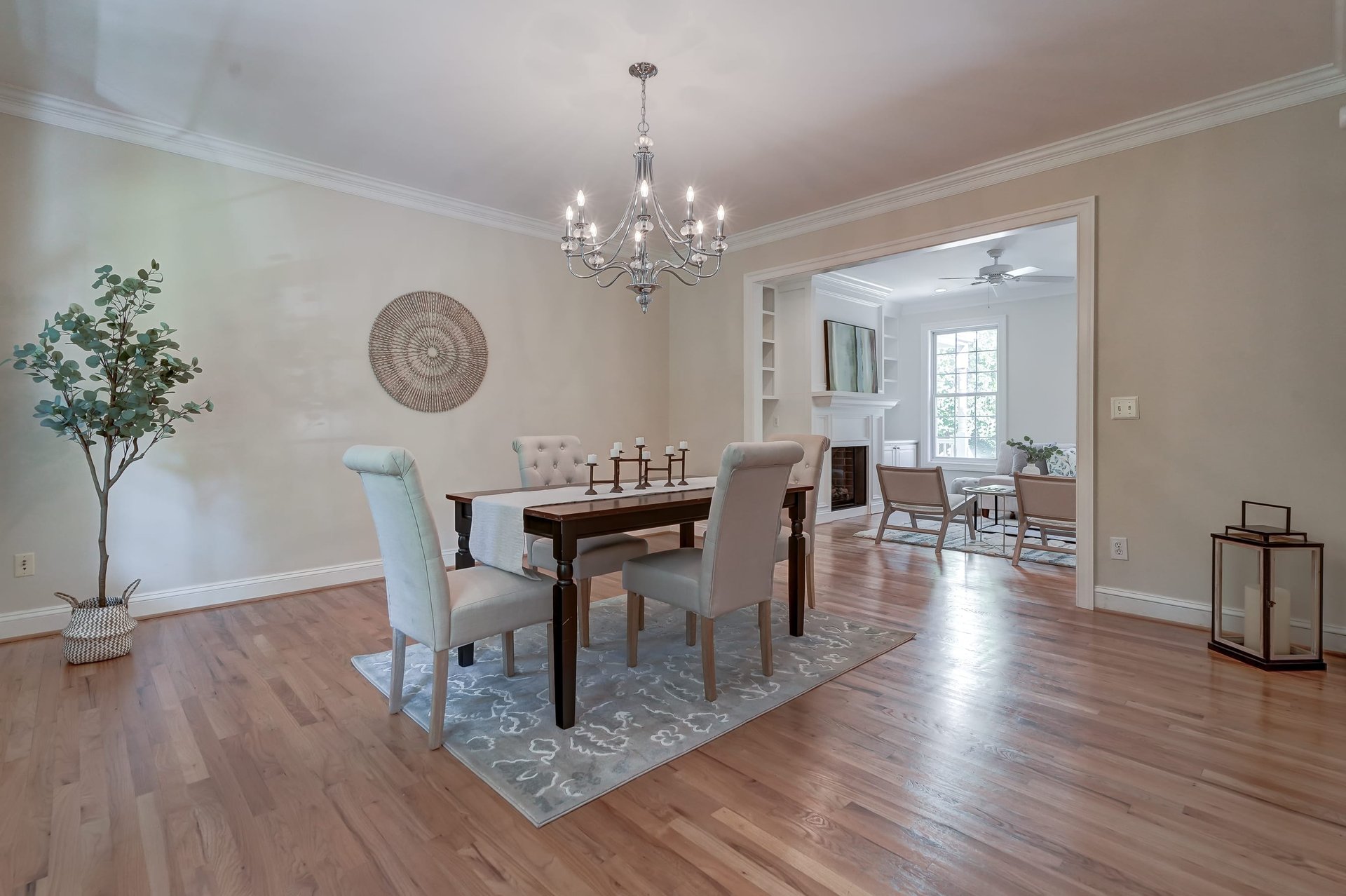 2444 MAPLE RIDGE DR