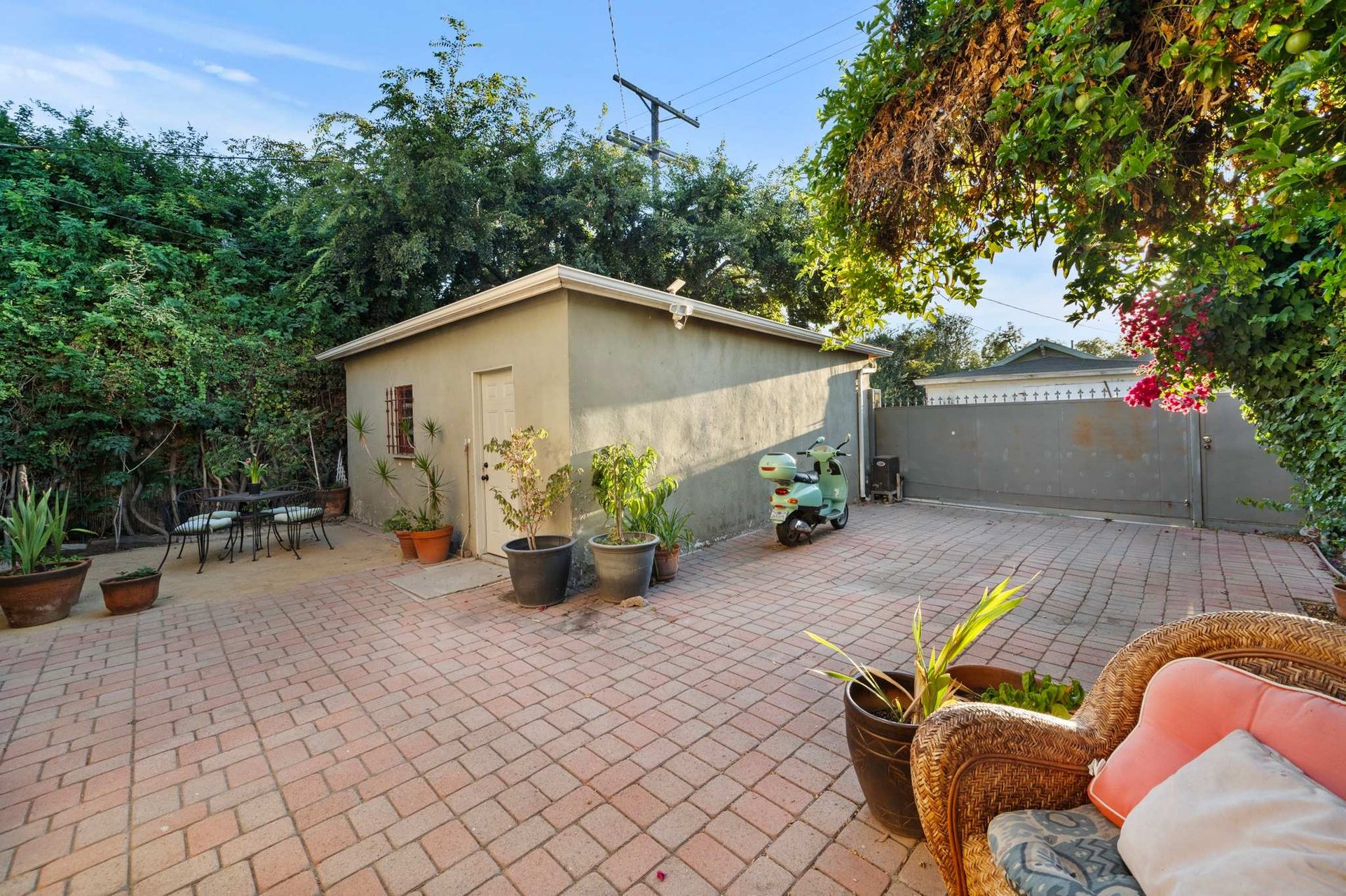 Wonderful Historic Craftsman Home in Jefferson Park