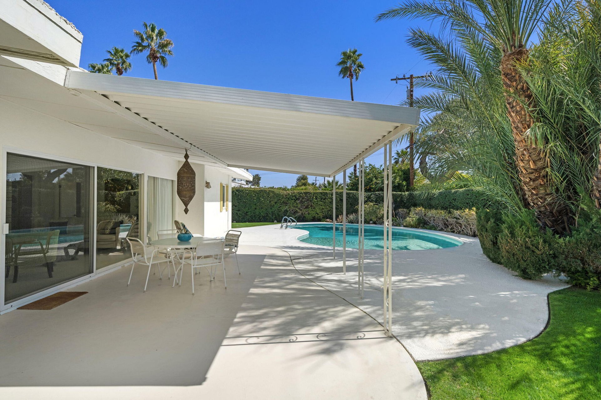 1061 Olive Way