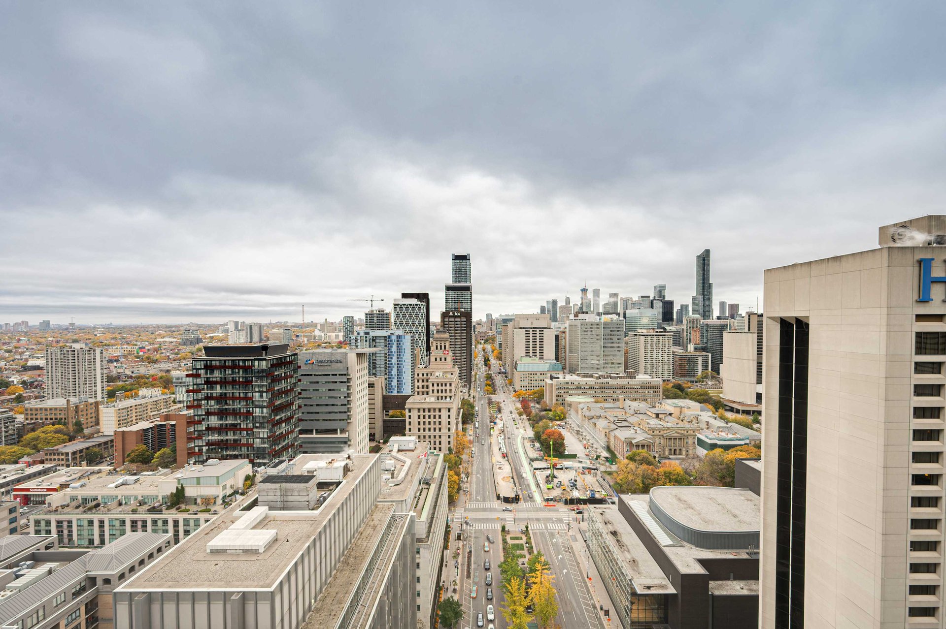 Suite 3206- 180 University Avenue