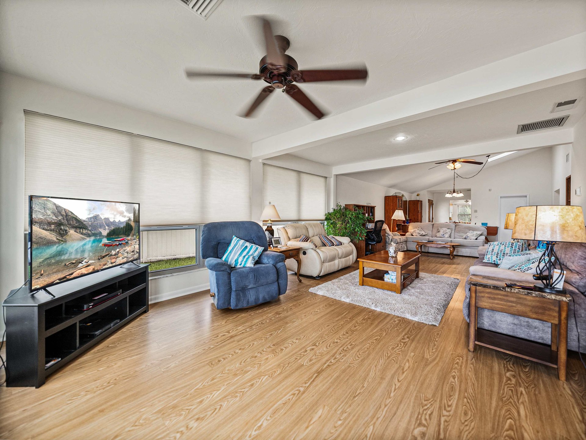 5270 S RIVERVIEW CIR