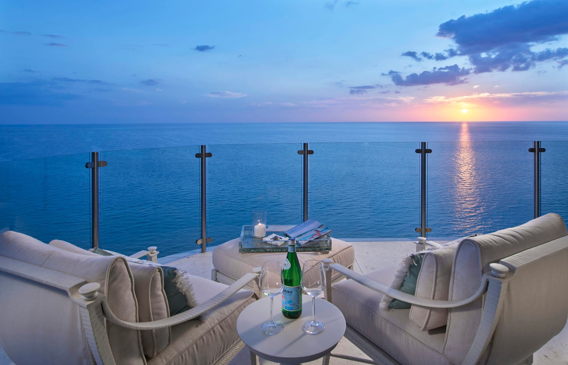 NAPLES CAY
