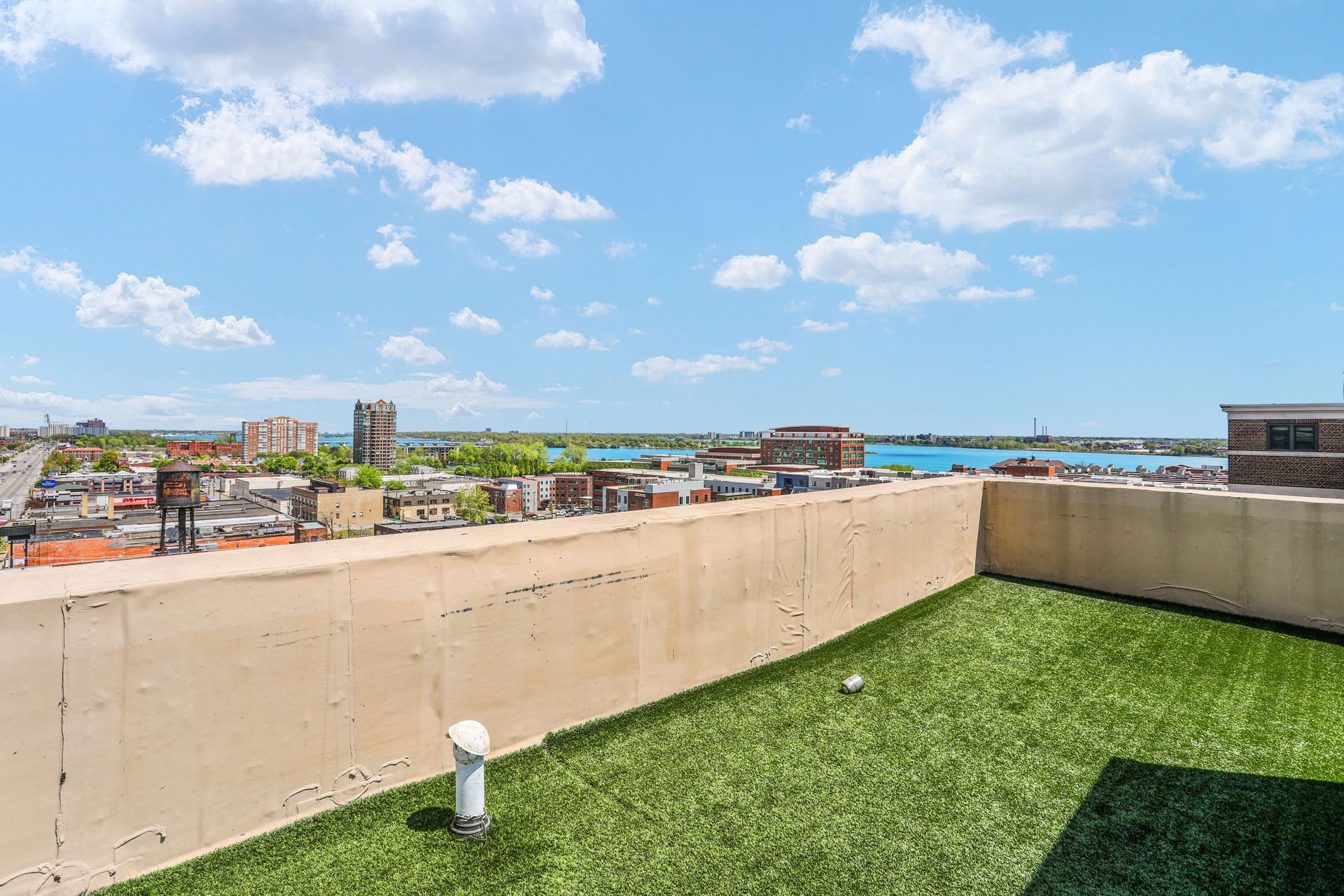 2900 E Jefferson Avenue Unit: A100