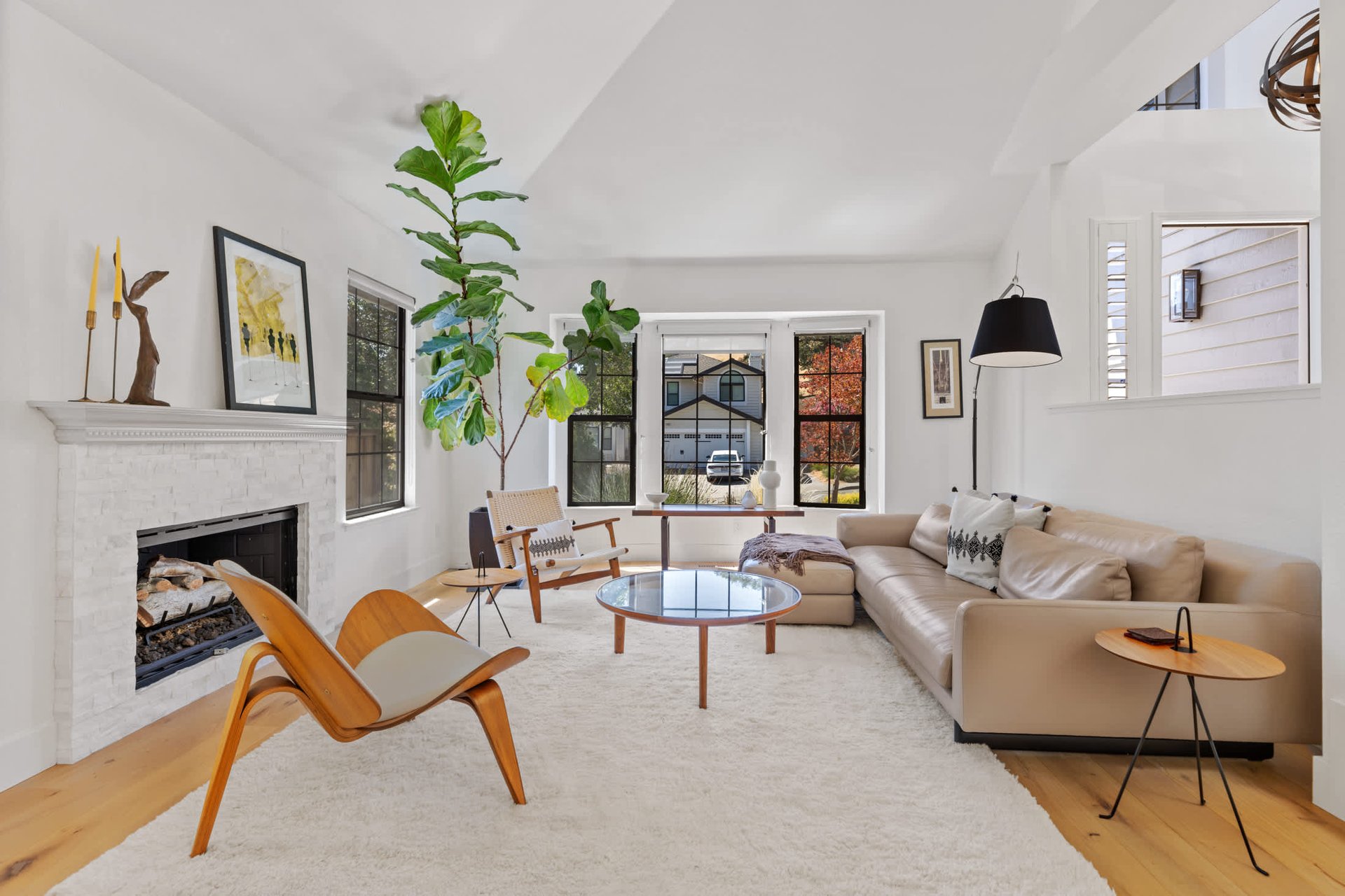Stylish & Updated in Partridge Knolls
